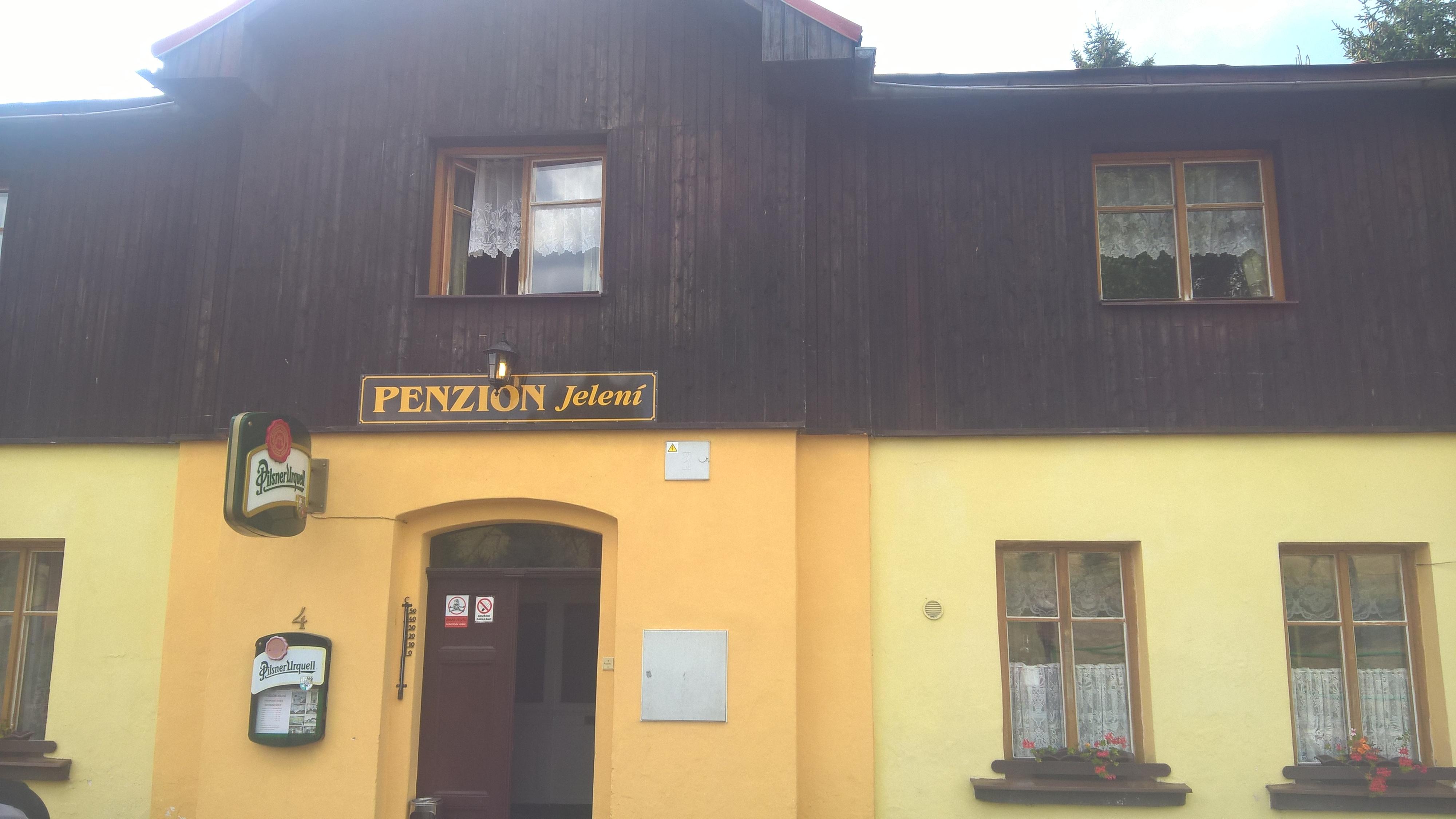 Restaurace Penzion Jelení foto 2