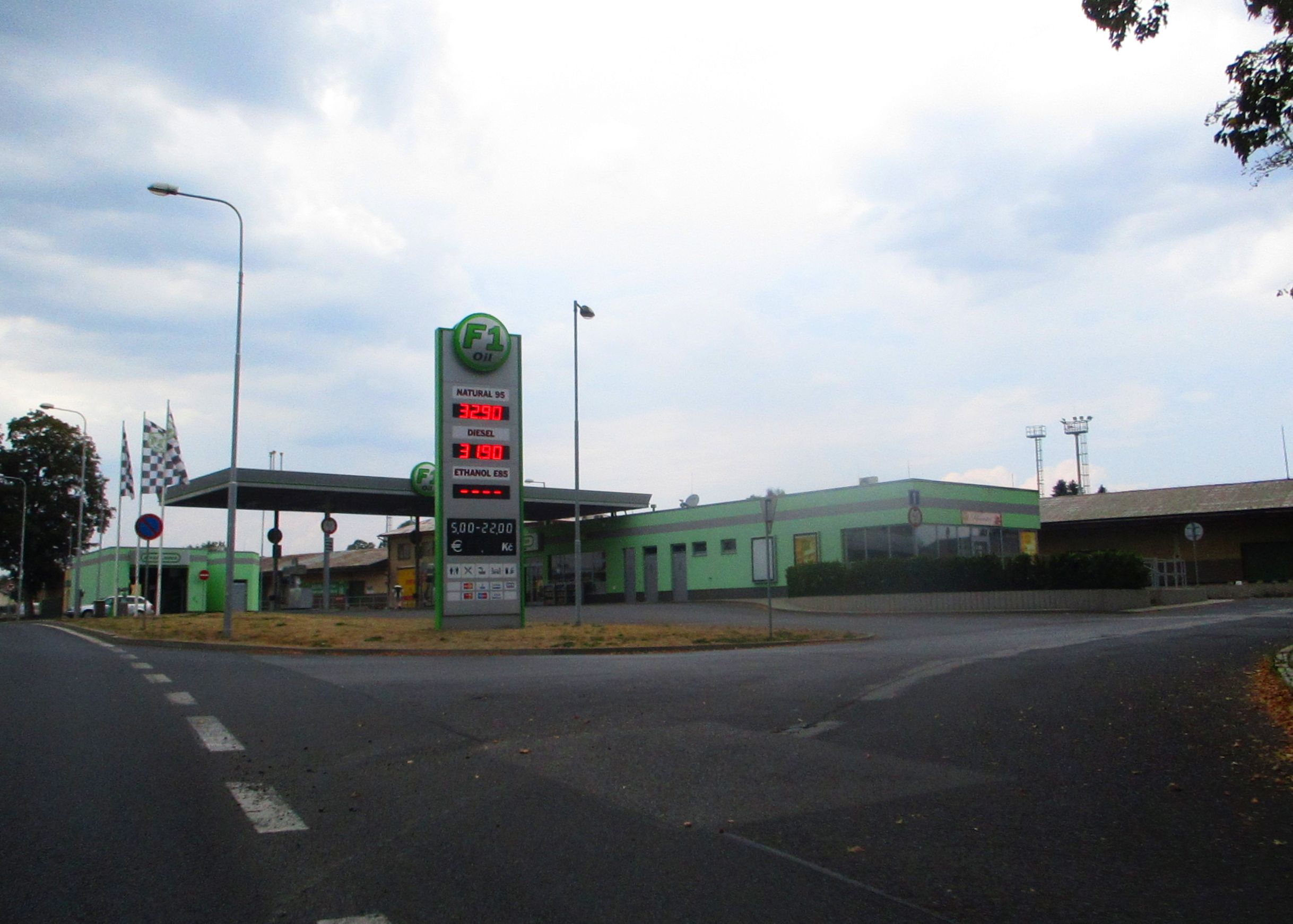 Zdeněk Falta - čerpací stanice