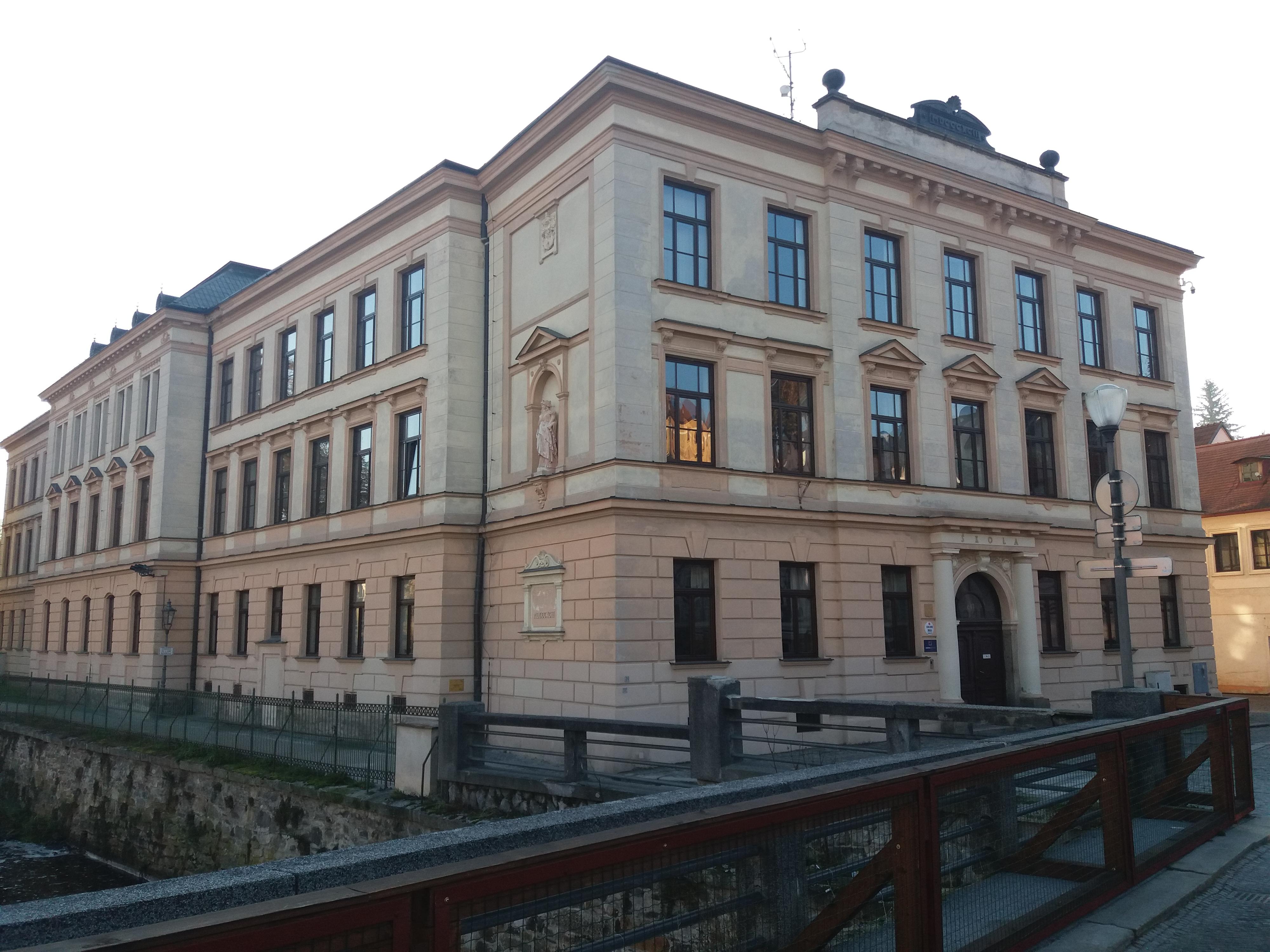 ZŠ Český Krumlov, Linecká foto 2