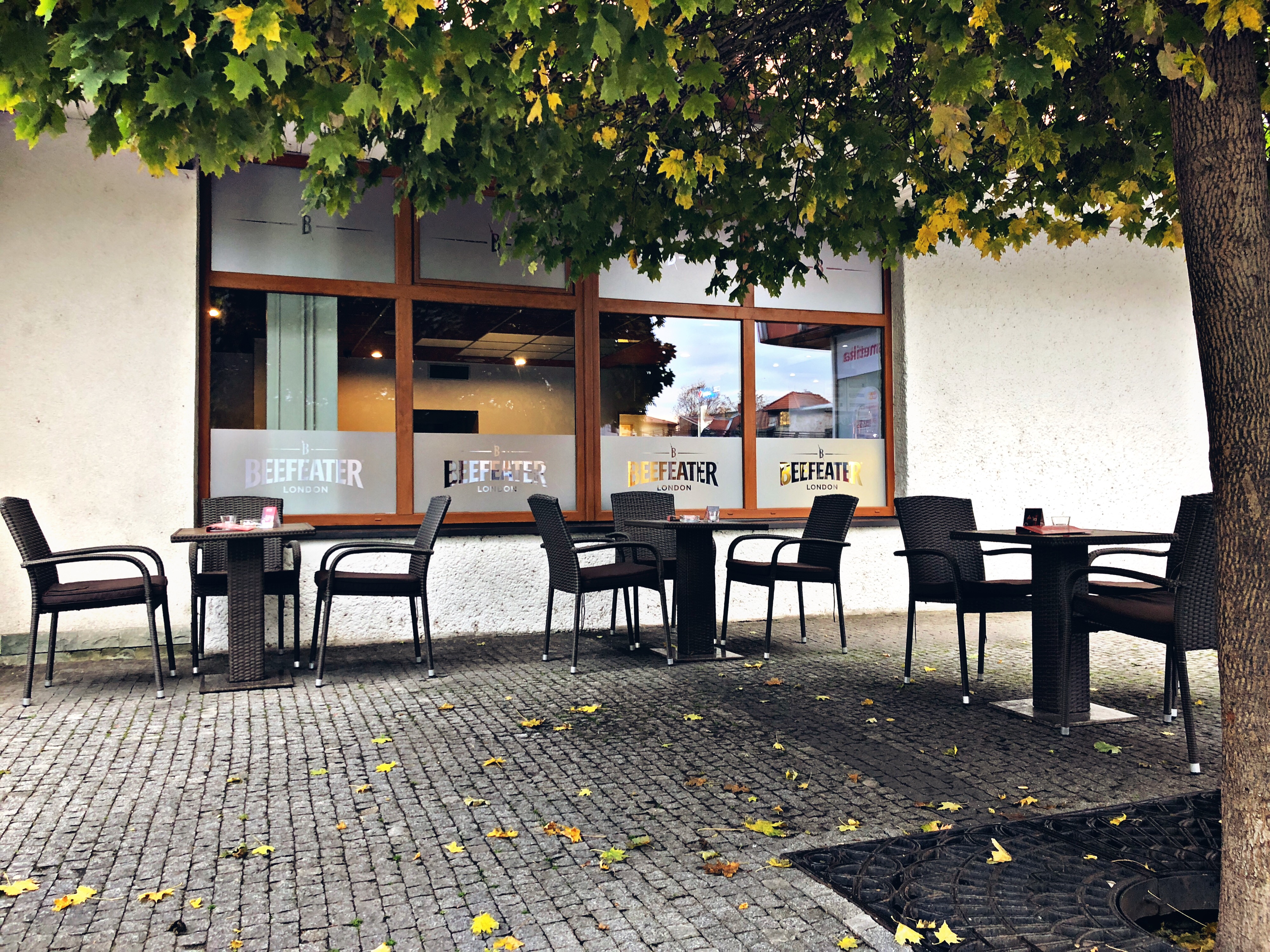 LUCKY Cocktail & Coffee Bar foto 2