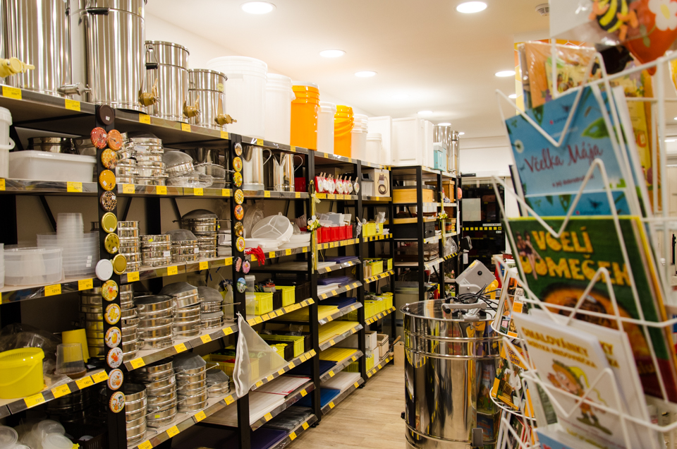 Včelařské potřeby Ještěd