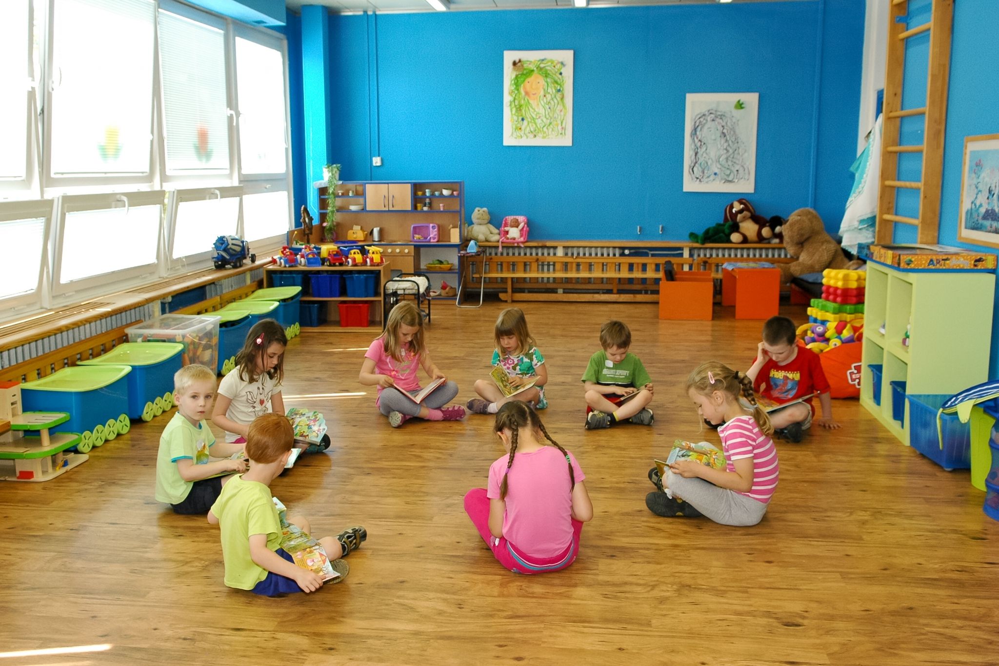 Mateřská škola Pod Krocínkou foto 2