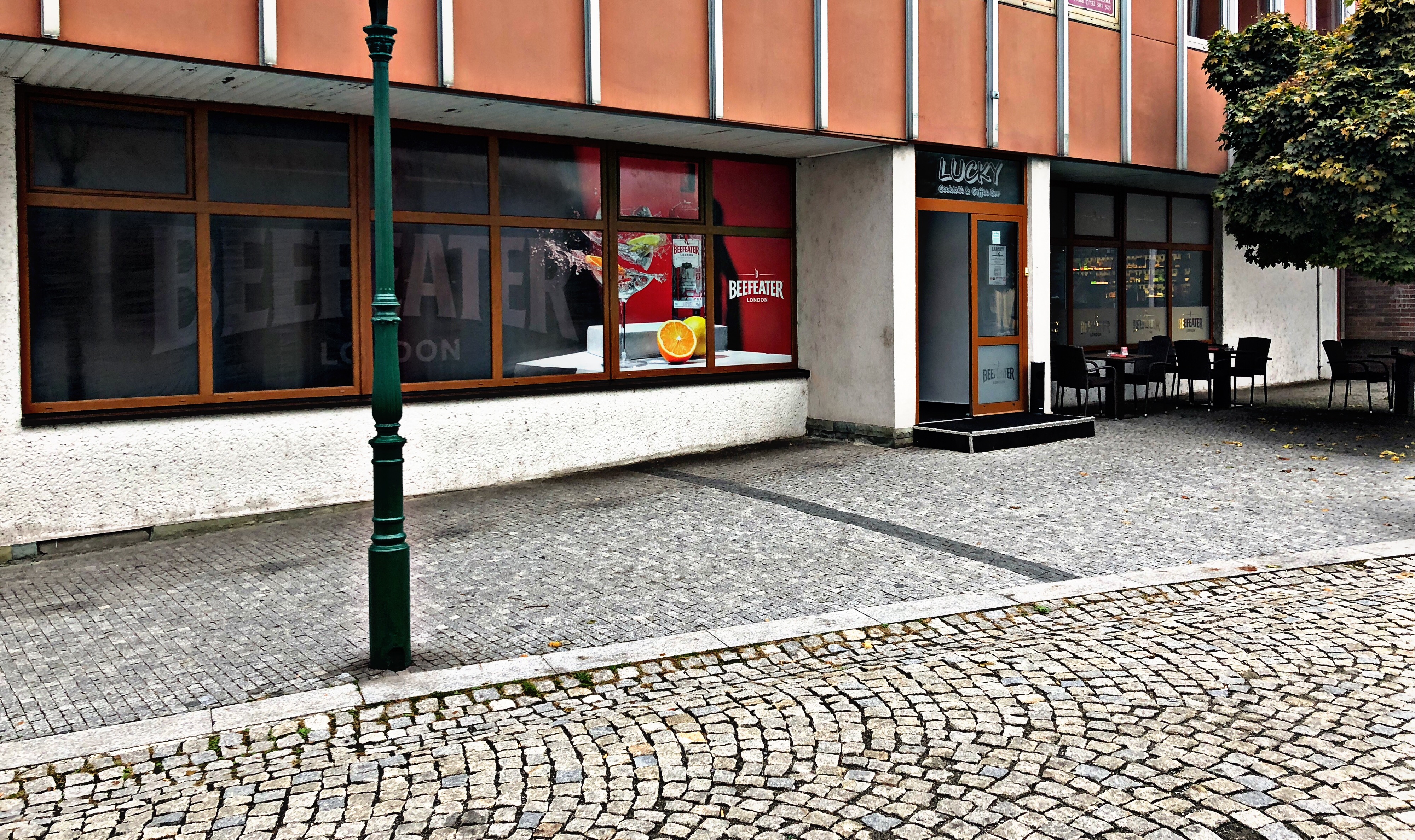 LUCKY Cocktail & Coffee Bar foto 3