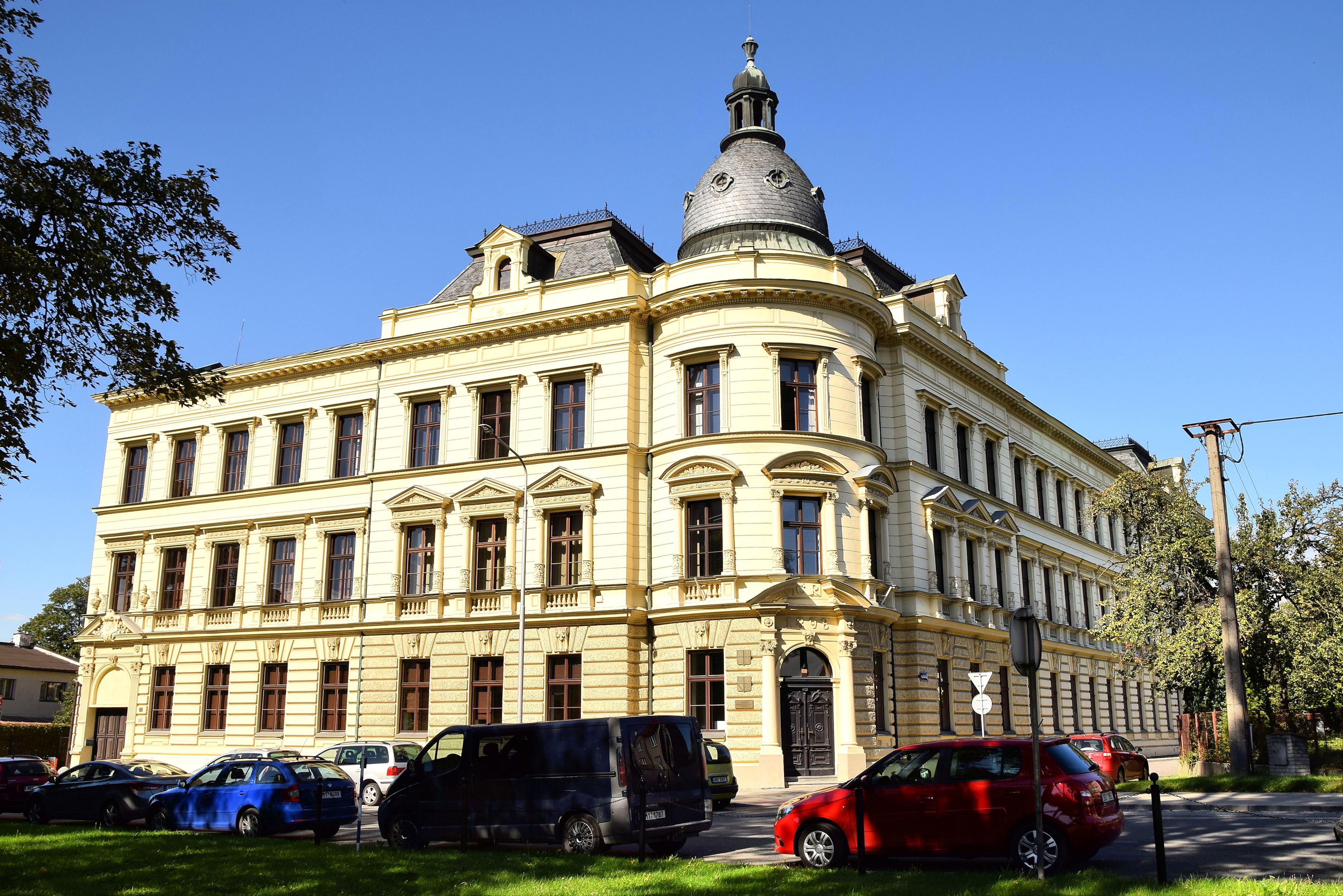 Střední průmyslová škola stavební Lipník nad Bečvou foto 5