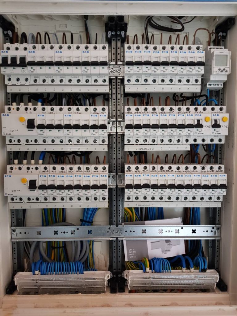 David Čech - Elektromontáže foto 2