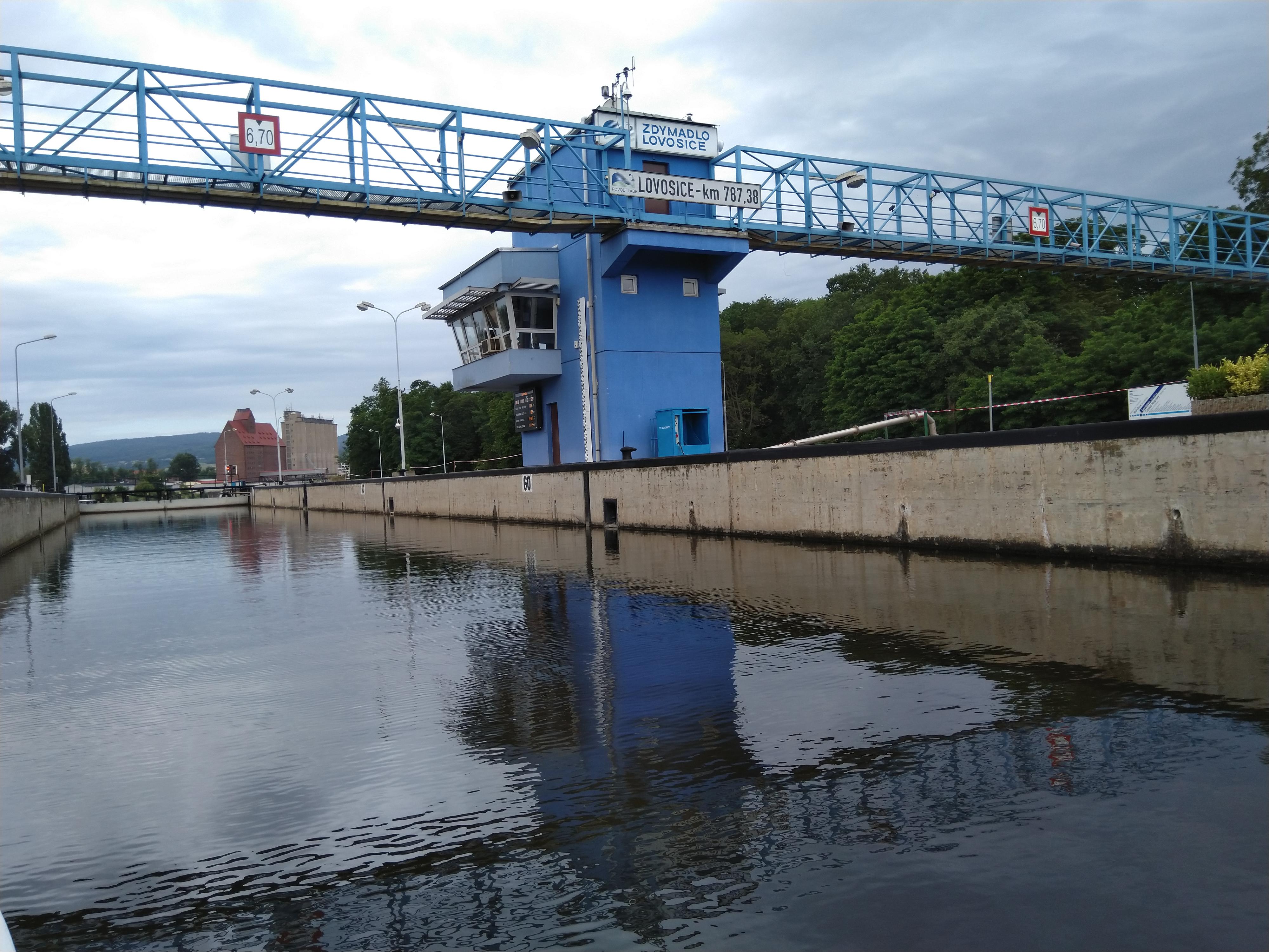 Plavební komora Lovosice