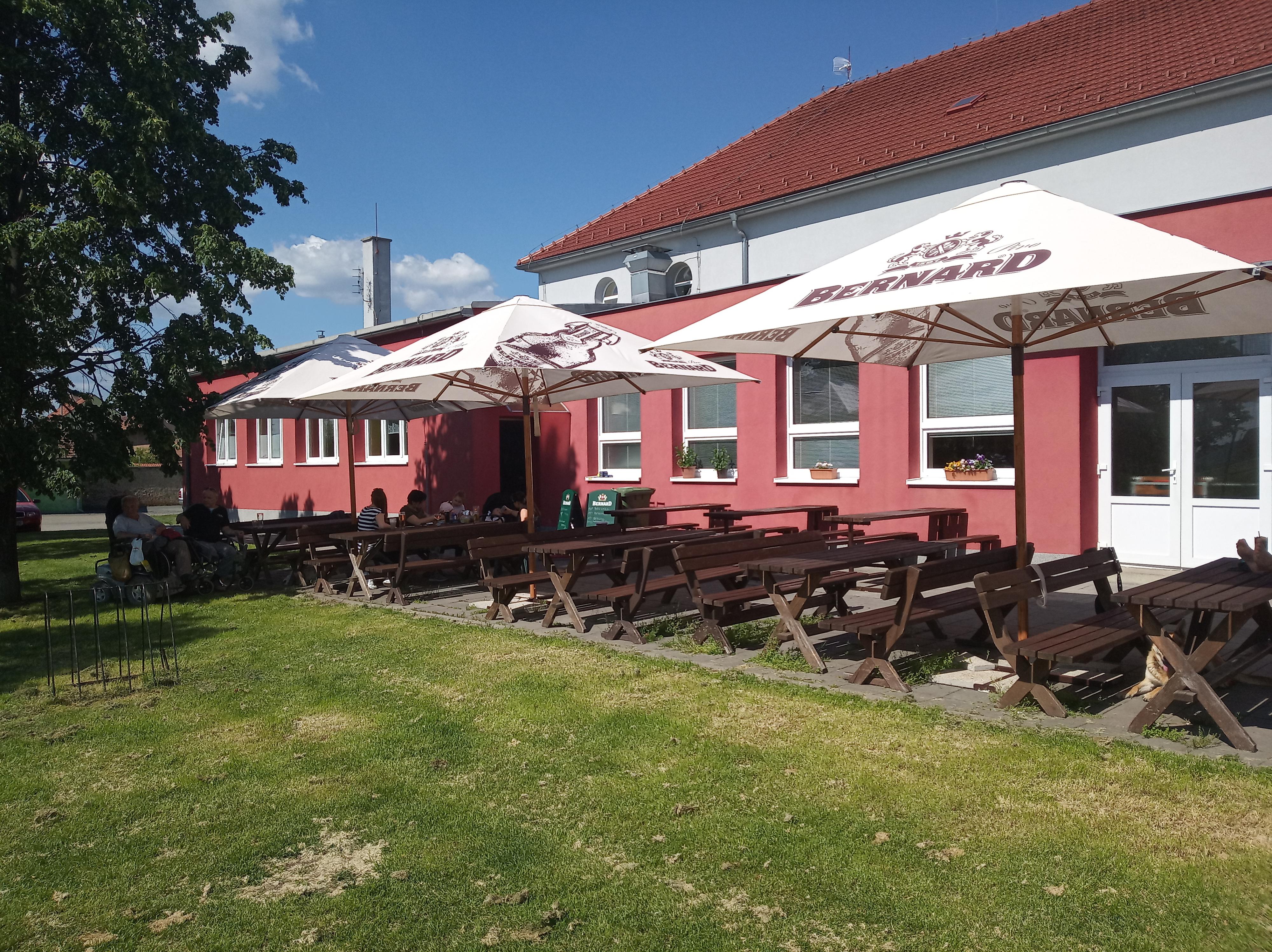 Hospůdka za brankou