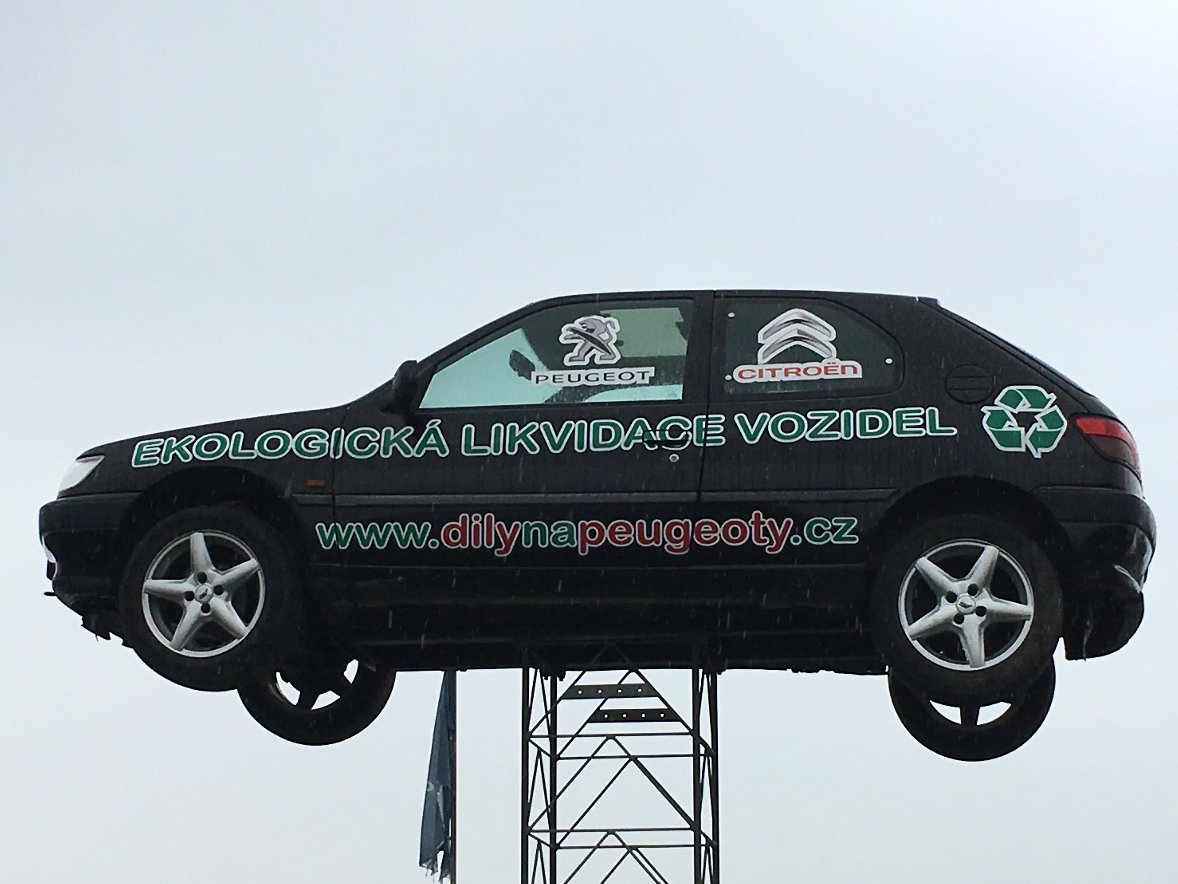 Autovrakoviště Louka -  Ekologická likvidace vozidel foto 4