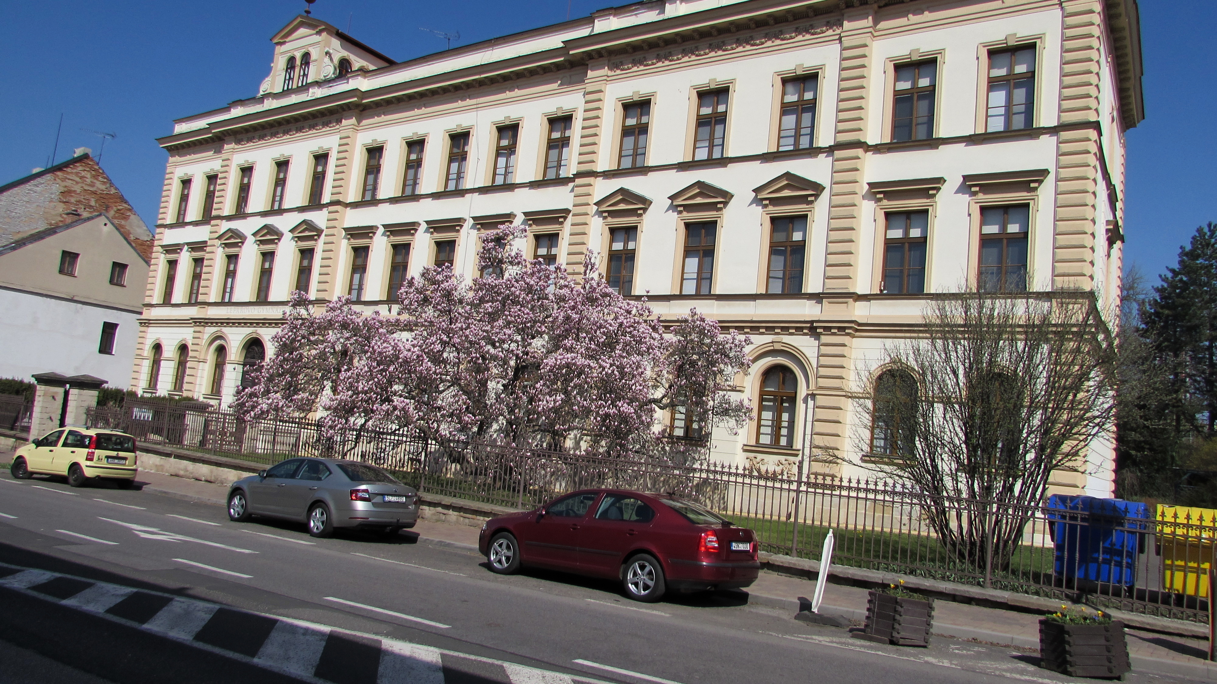 Lepařovo gymnázium Jičín foto 3