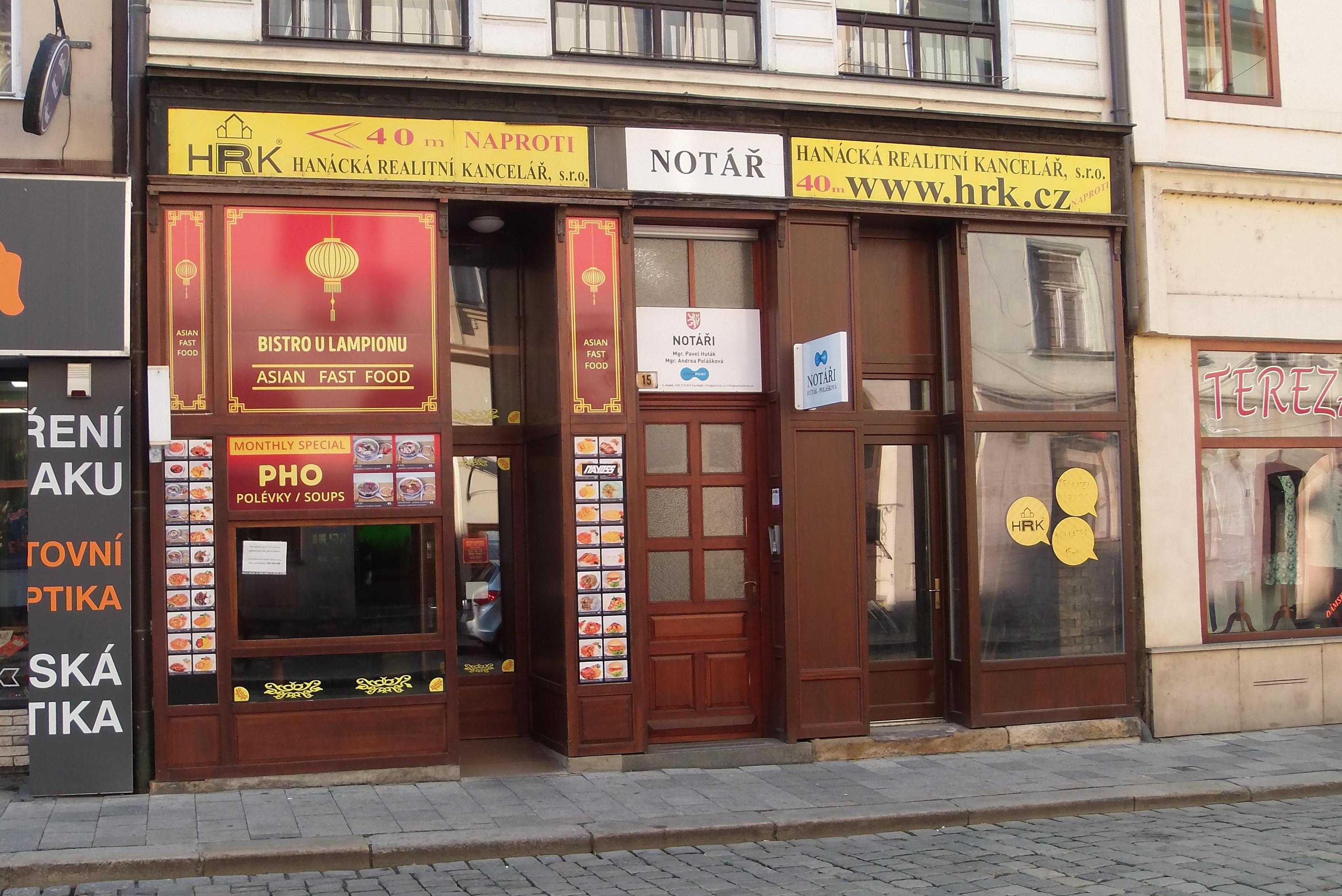 Mgr. Andrea Polášková, notářka