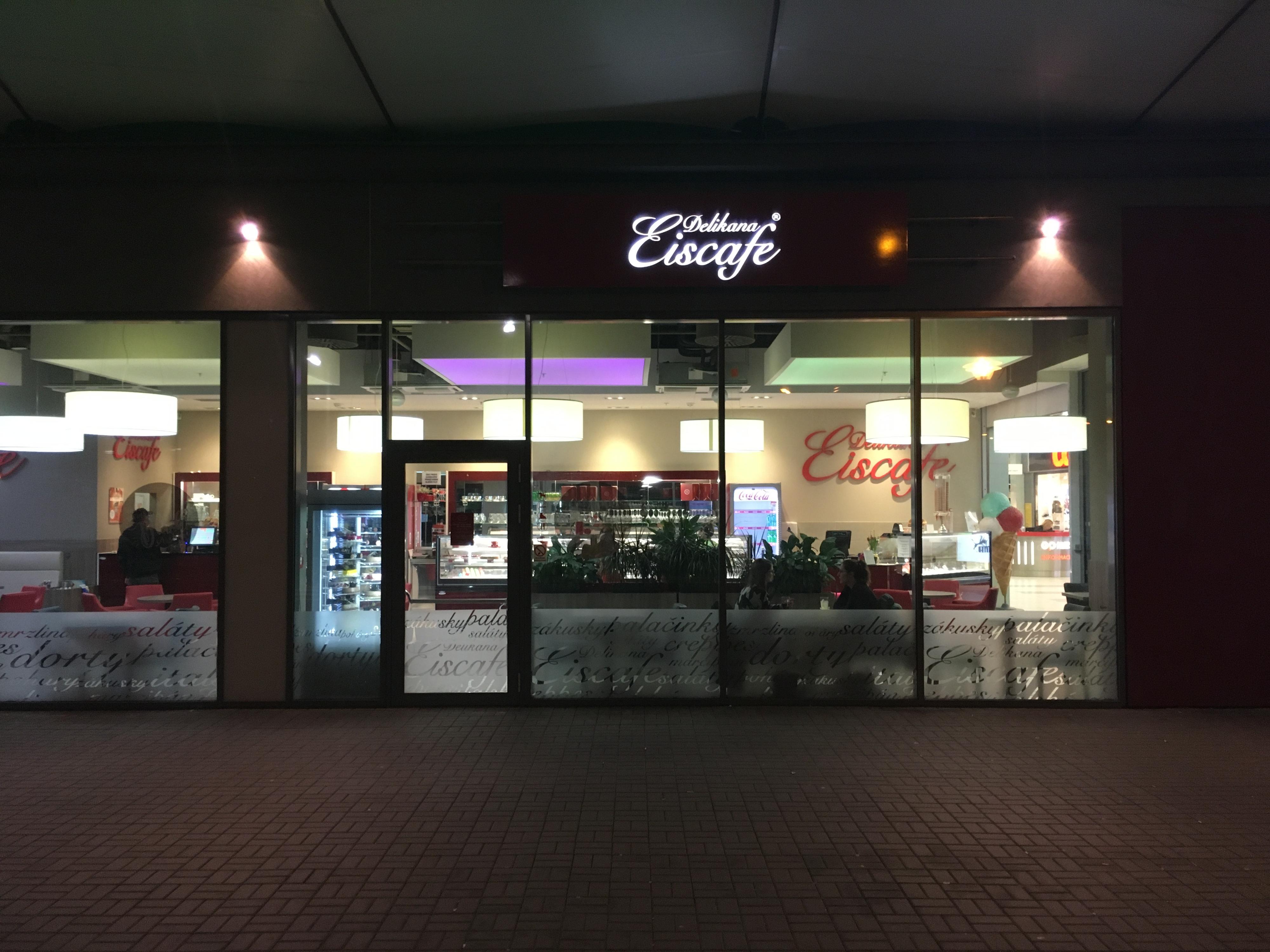Eiscafe Delikana foto 2