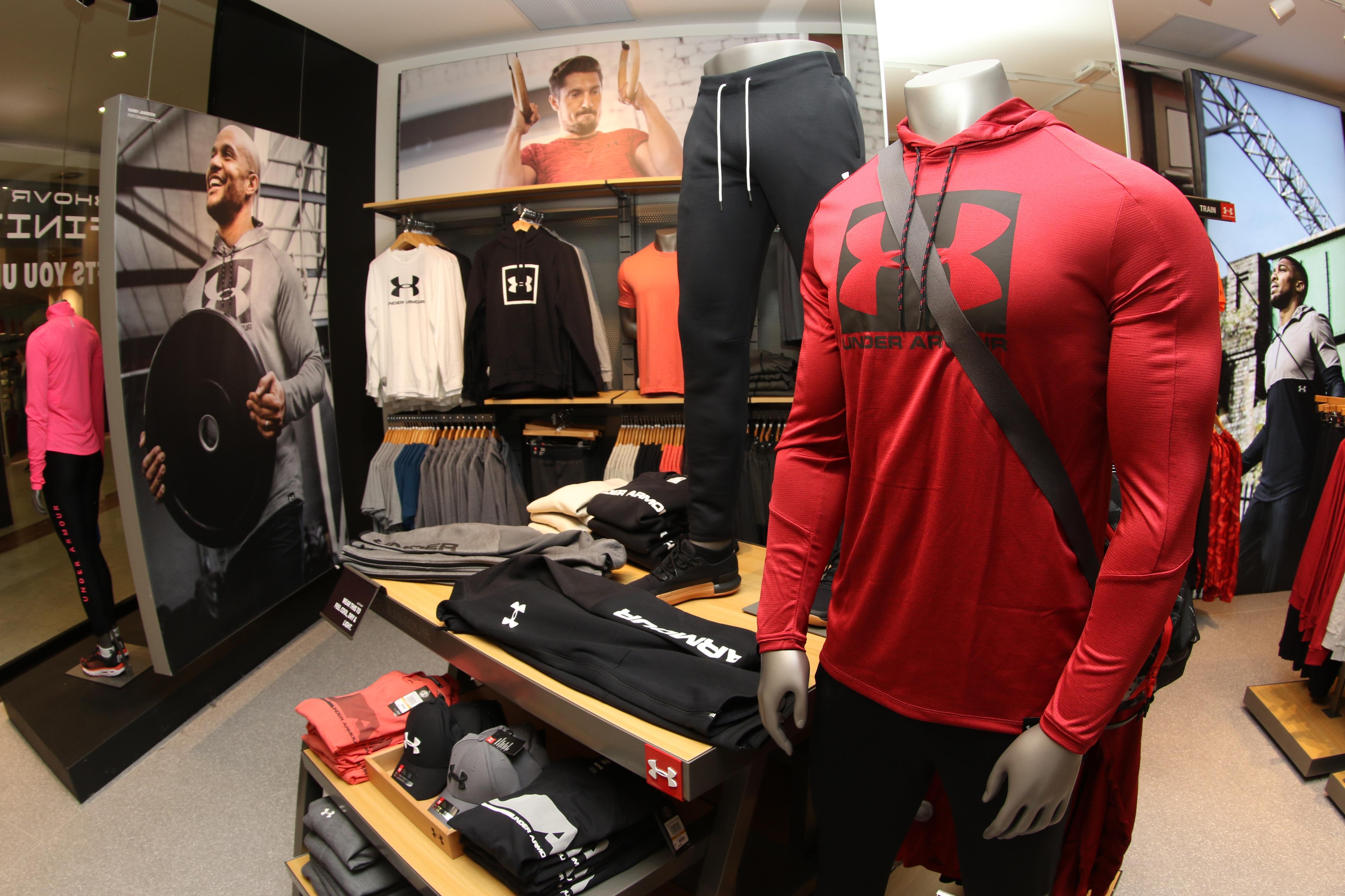Under Armour Brand House foto 3