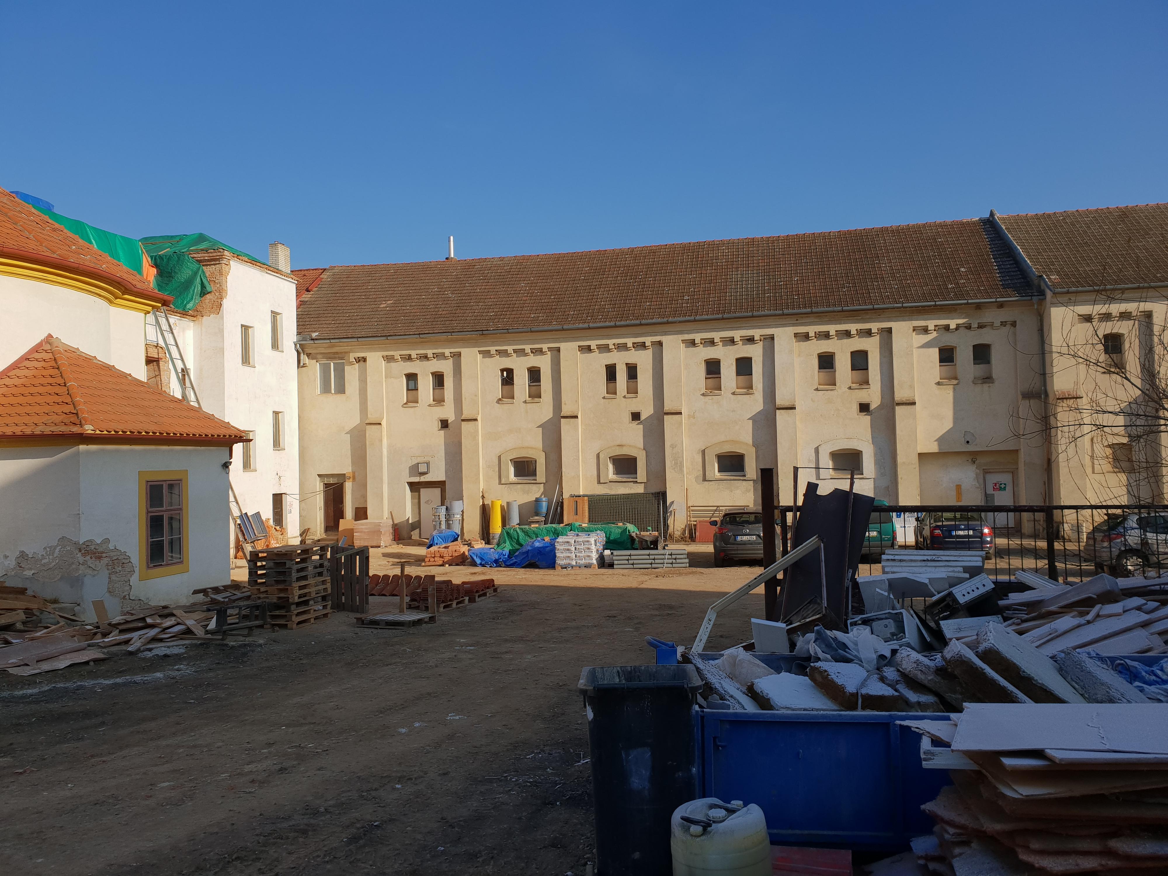 Jezdecká stáj Kosoř foto 5