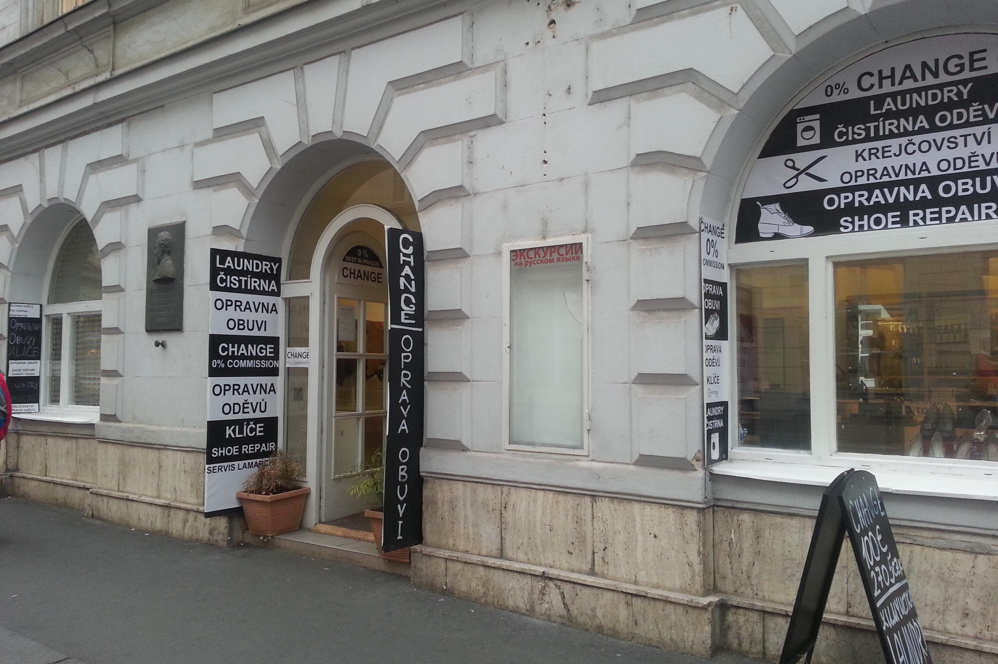 Prodej medu KAT Lamarche s.r.o.