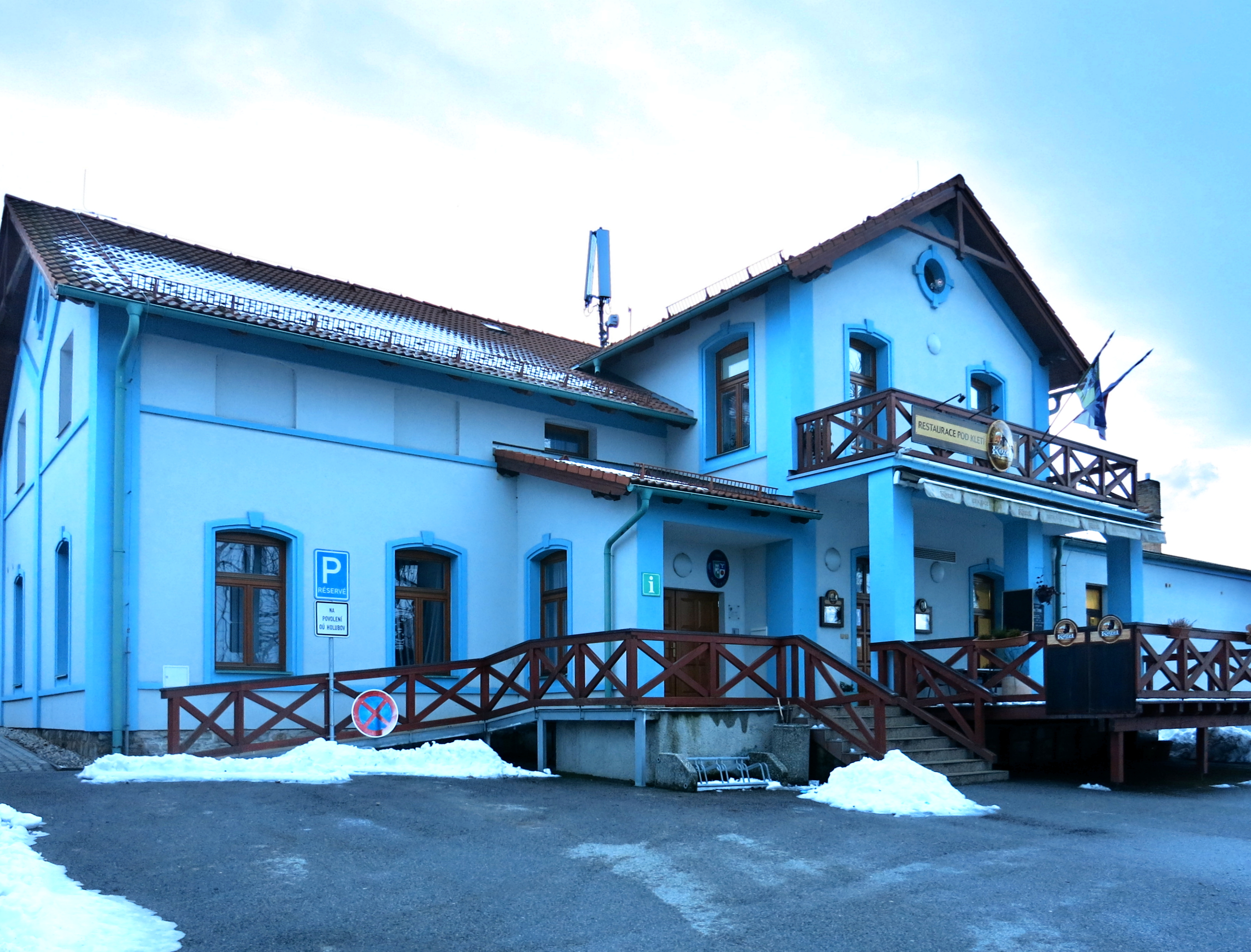 Holubov - obecní úřad foto 2
