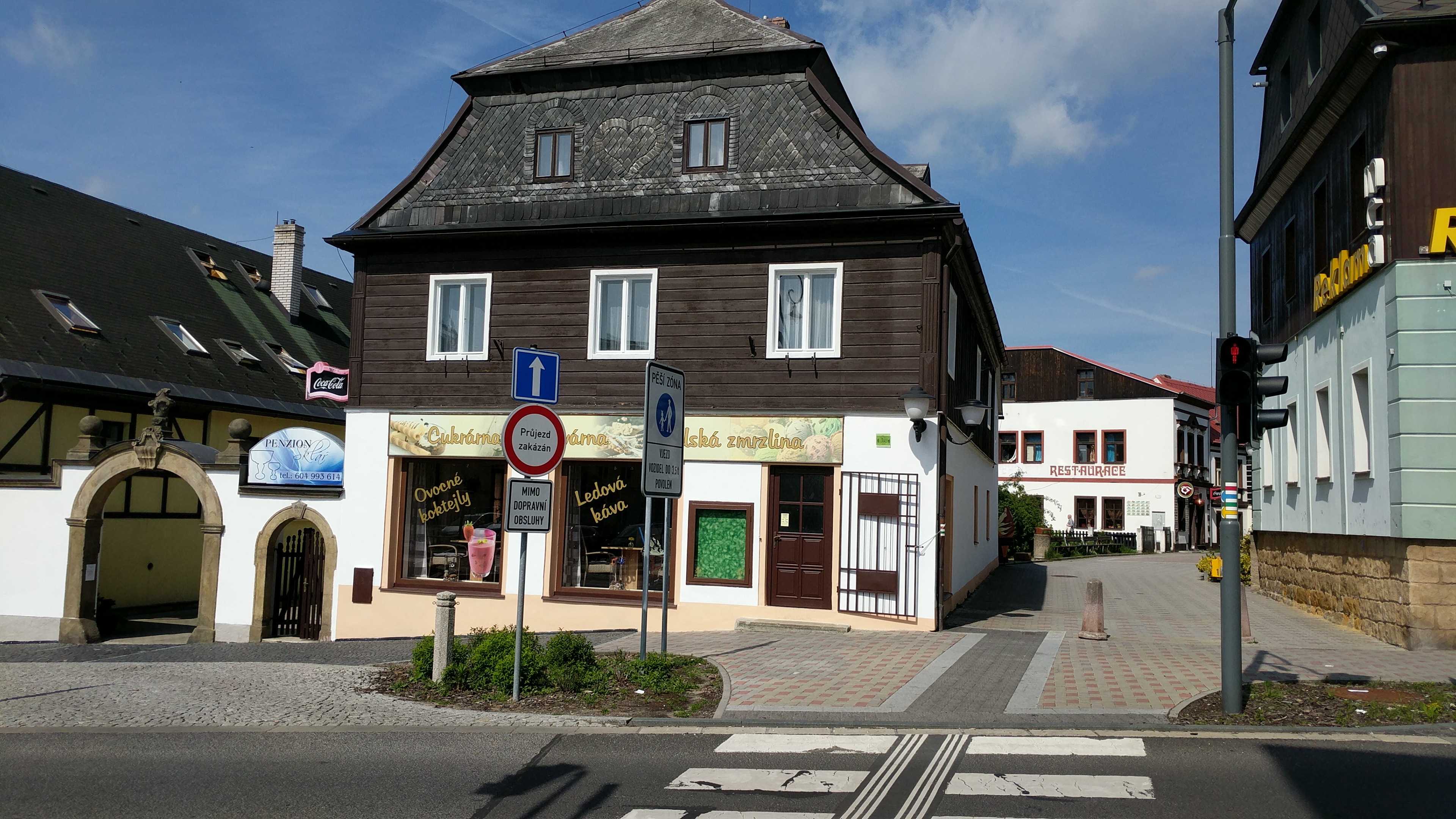 Cukrárna nám. Míru 61