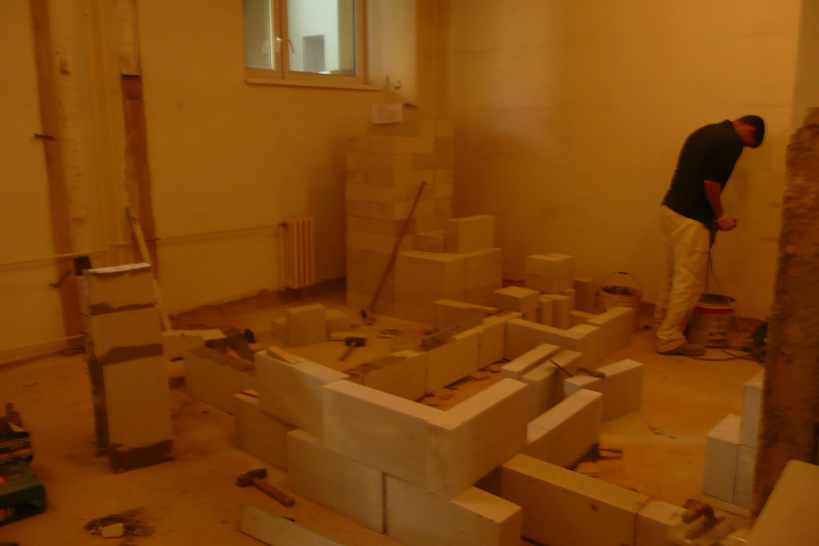 Stavební firma u mateřské školy