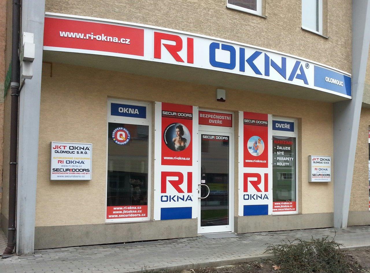 RI OKNA Olomouc foto 2