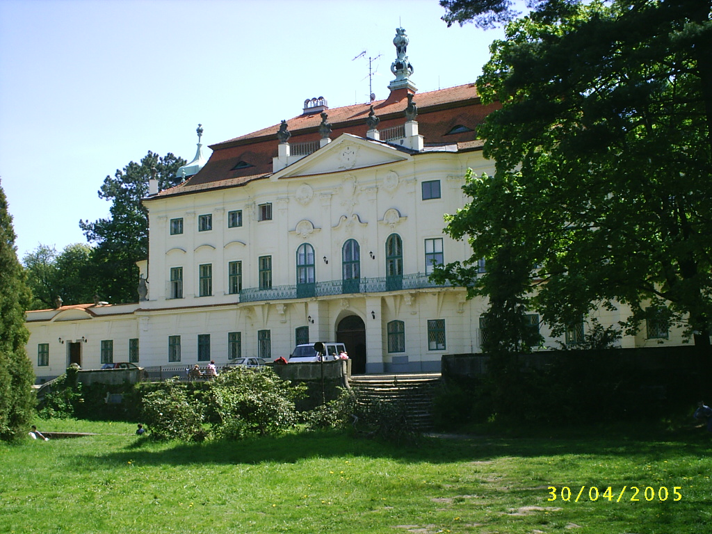 Dětský domov, Jablonné v Podještědí, Zámecká 1, příspěvková organizace foto 2