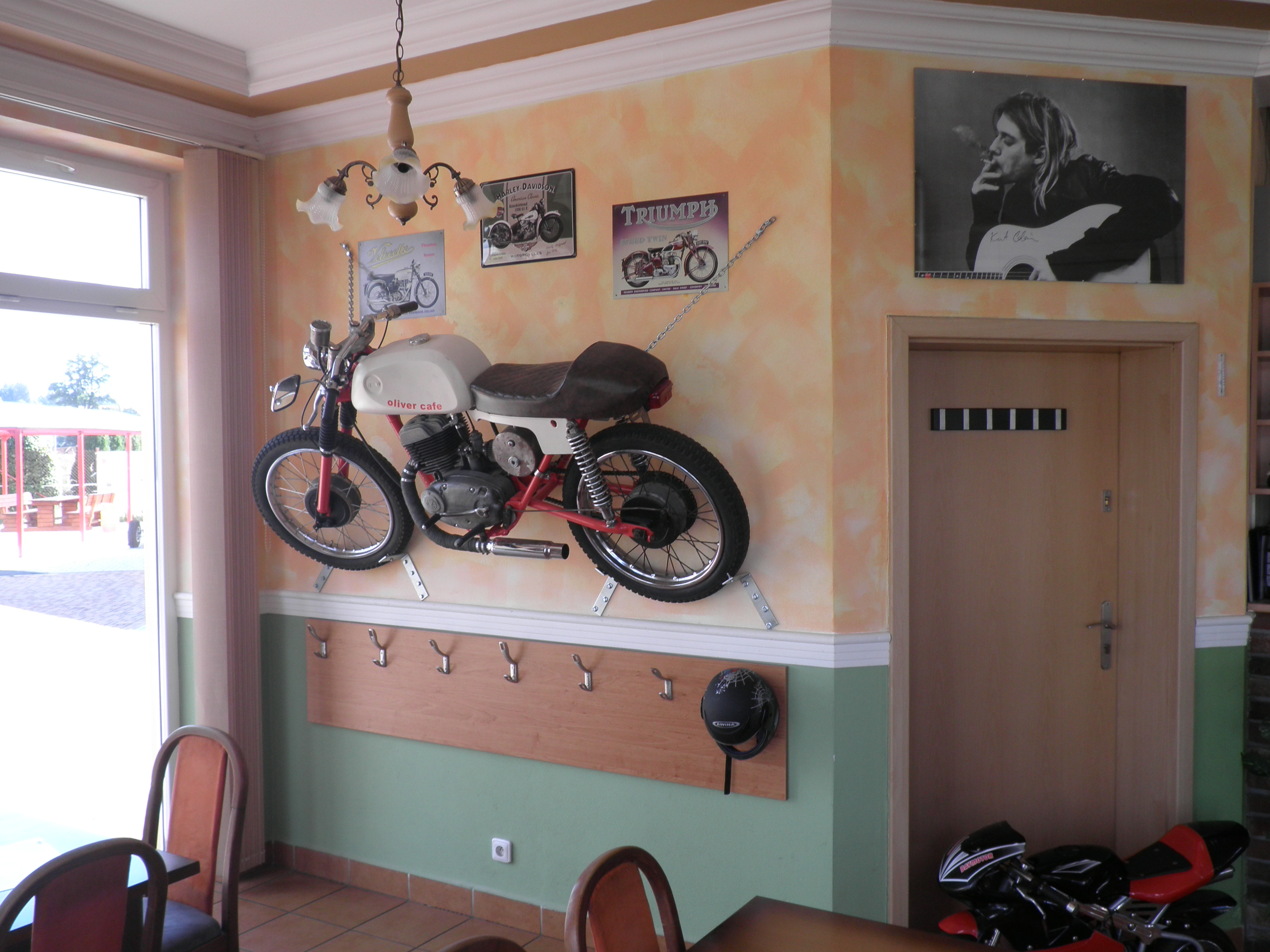 Moto Hospoda U Kadajče