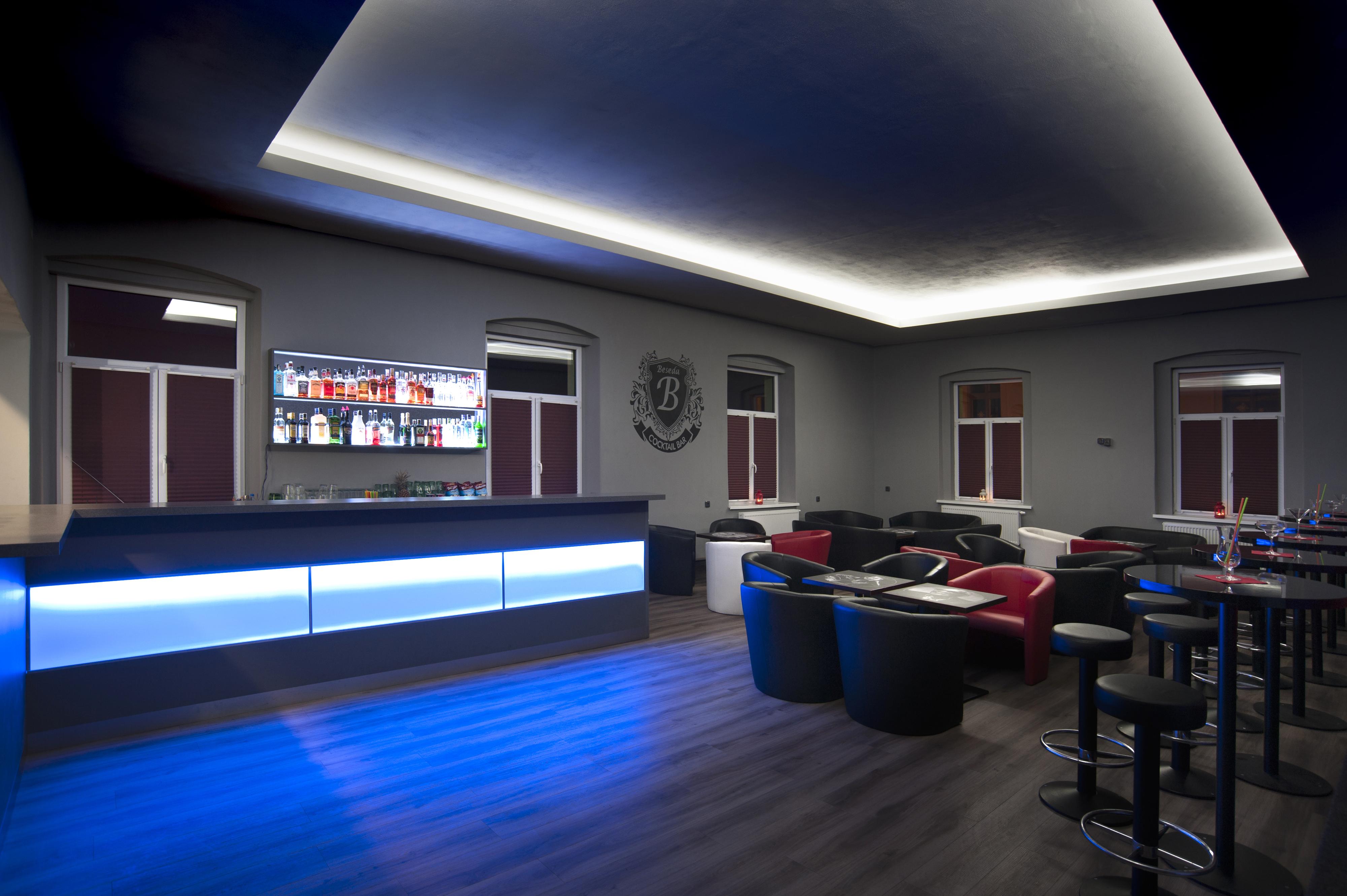 Cocktail bar Beseda