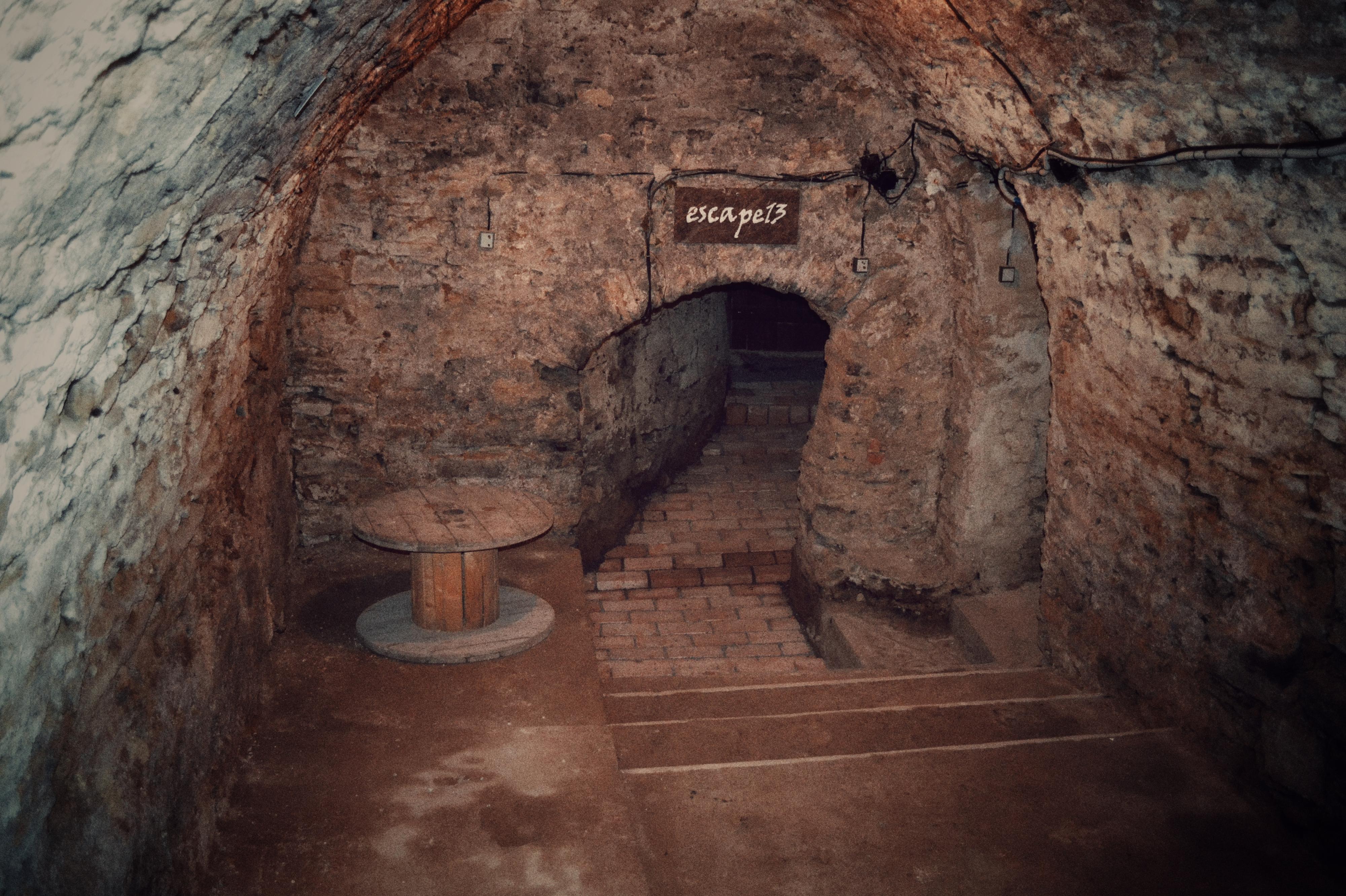 Escape13 - Cela číslo 13 foto 1