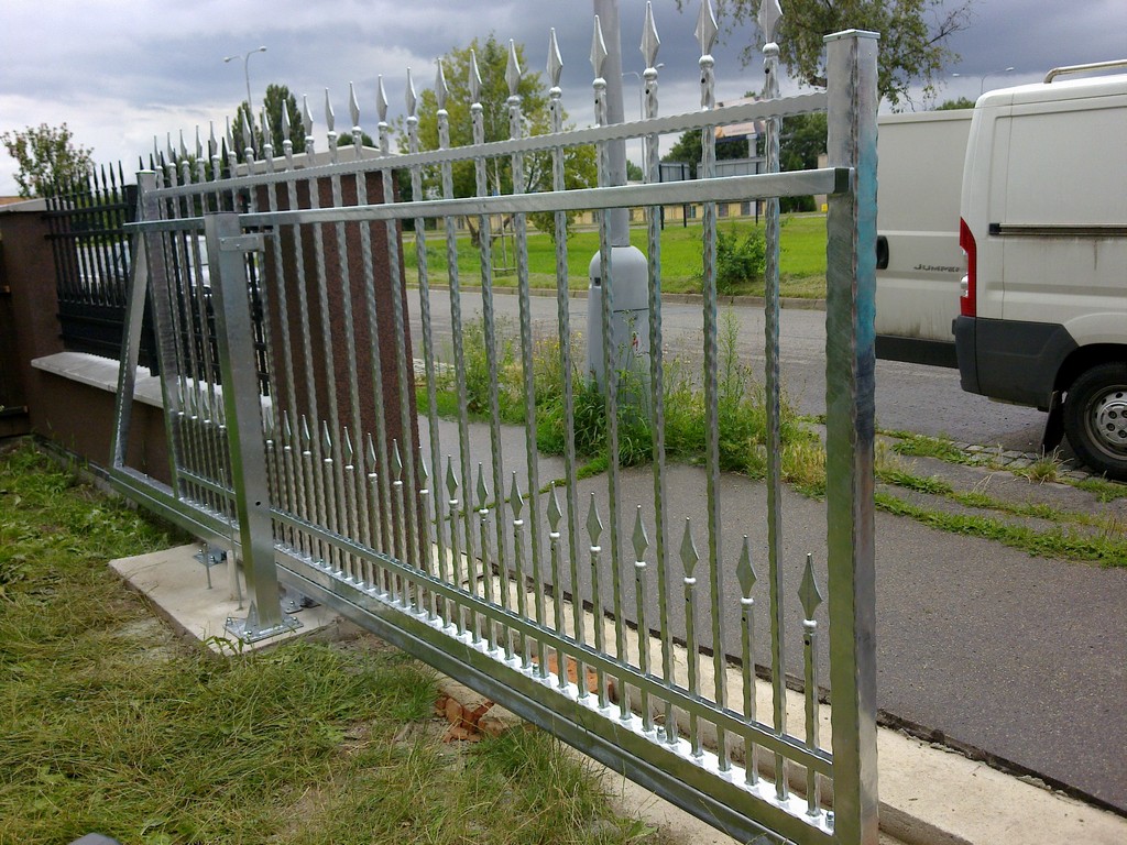 Tomáš Příborský