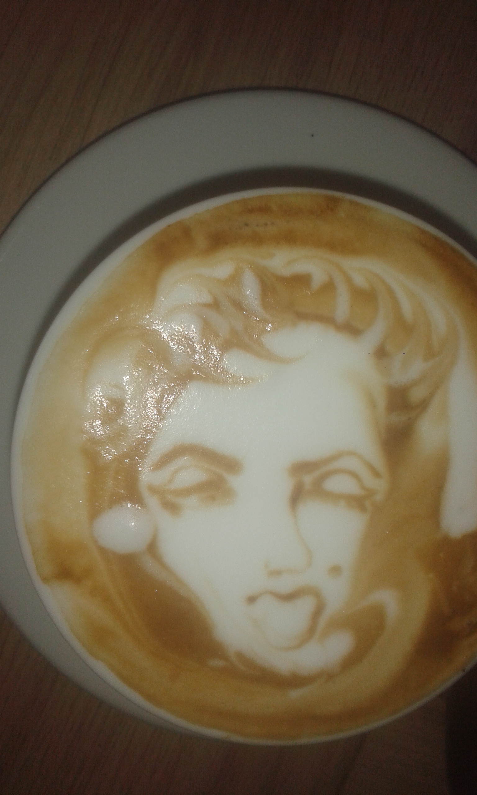 Jan Růžička Face latte art foto 4