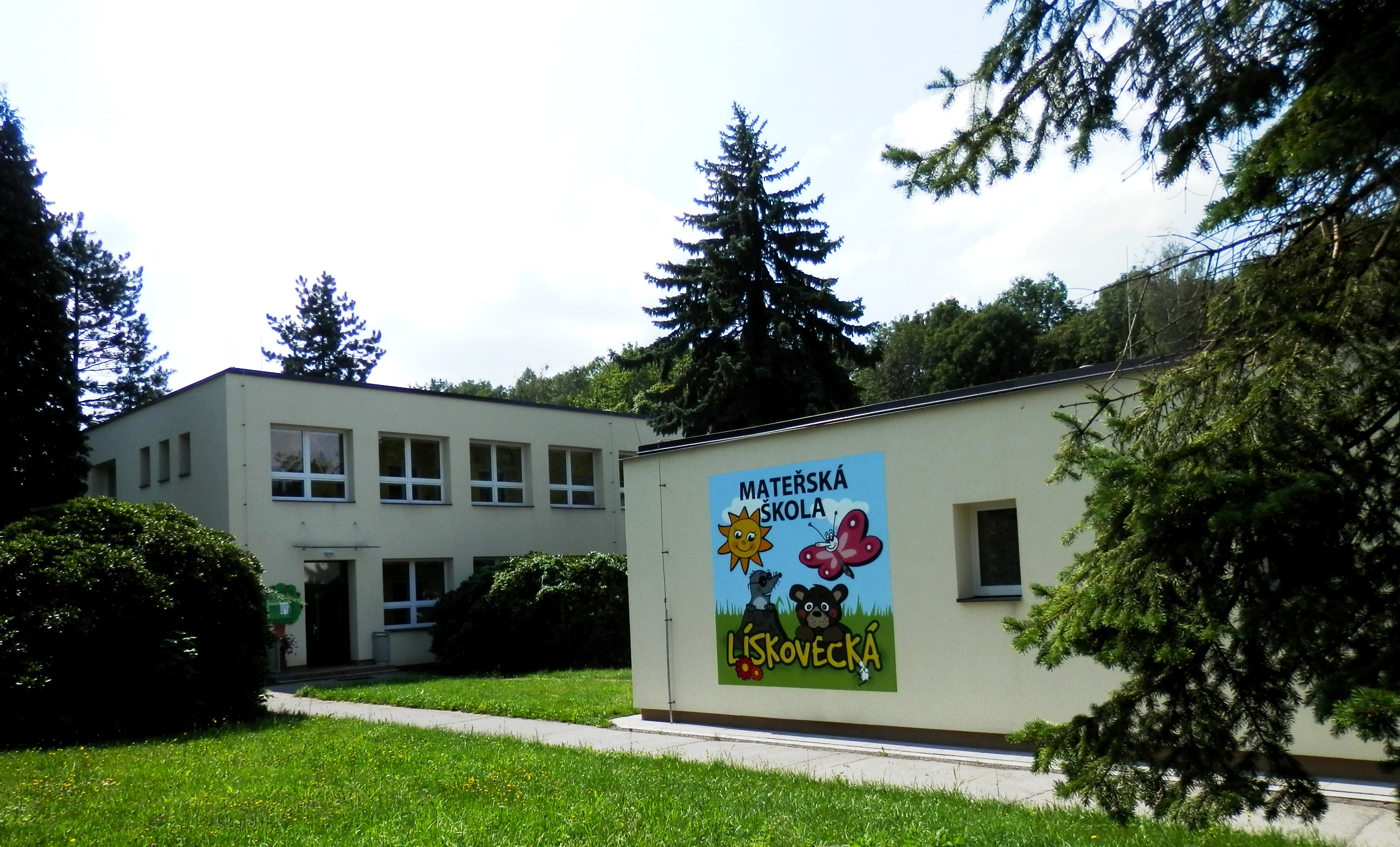 Základní škola Frýdek-Místek, El. Krásnohorské 2254 foto 2