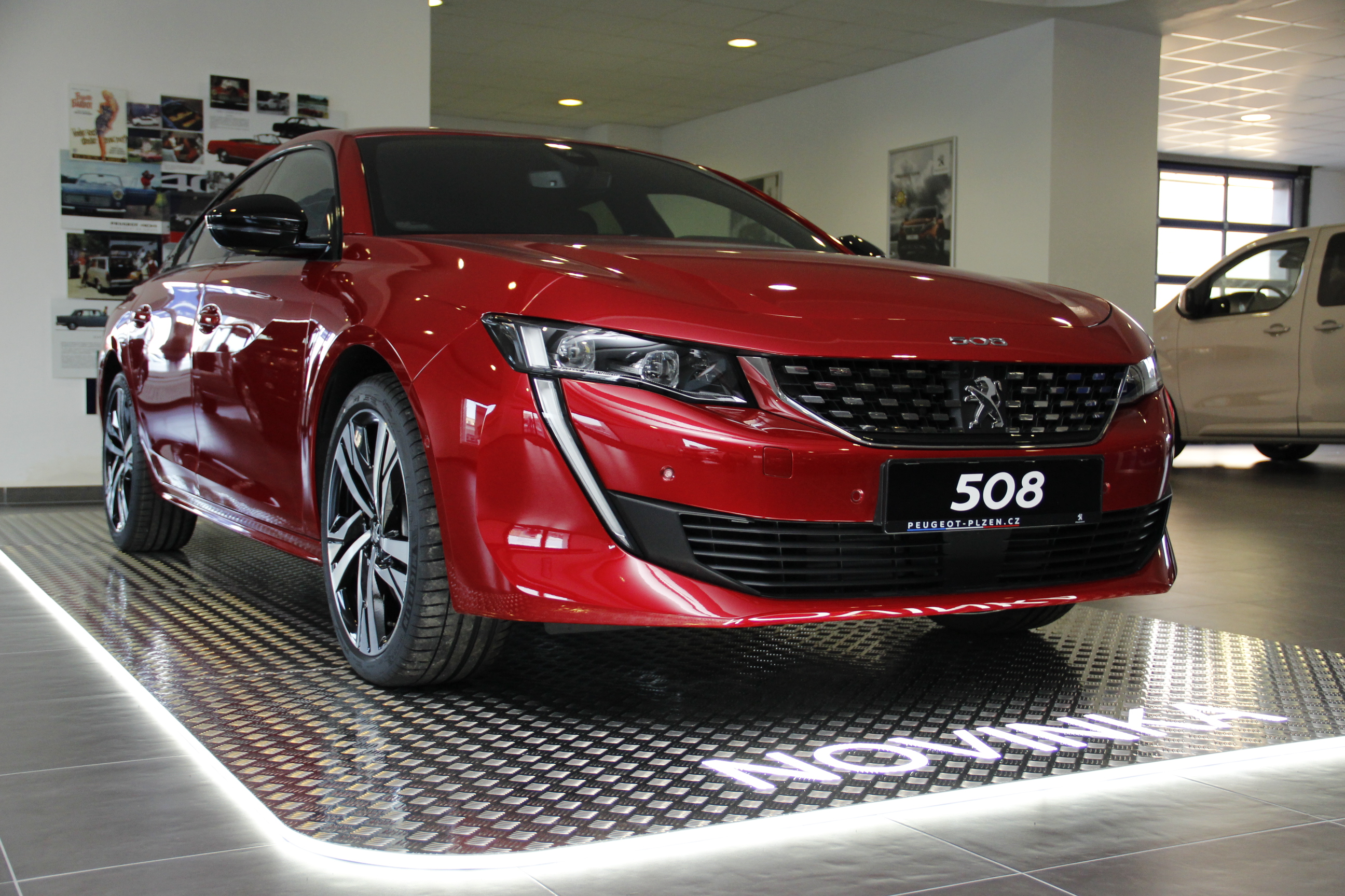 IC WEST - Peugeot Plzeň foto 2