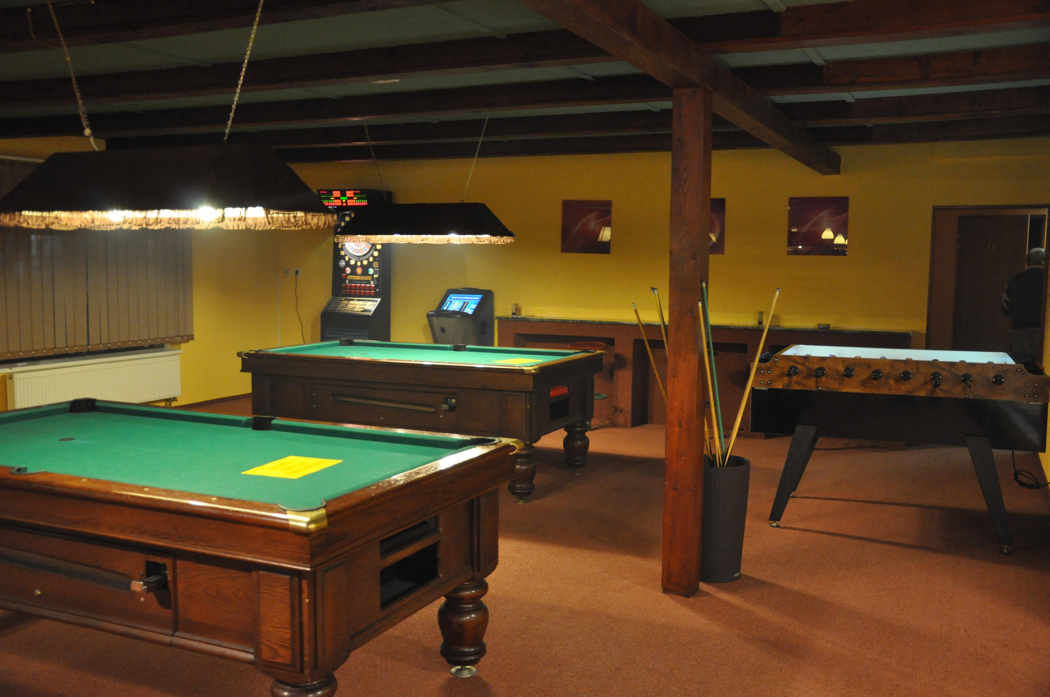 Bowling Bar Admirál foto 3