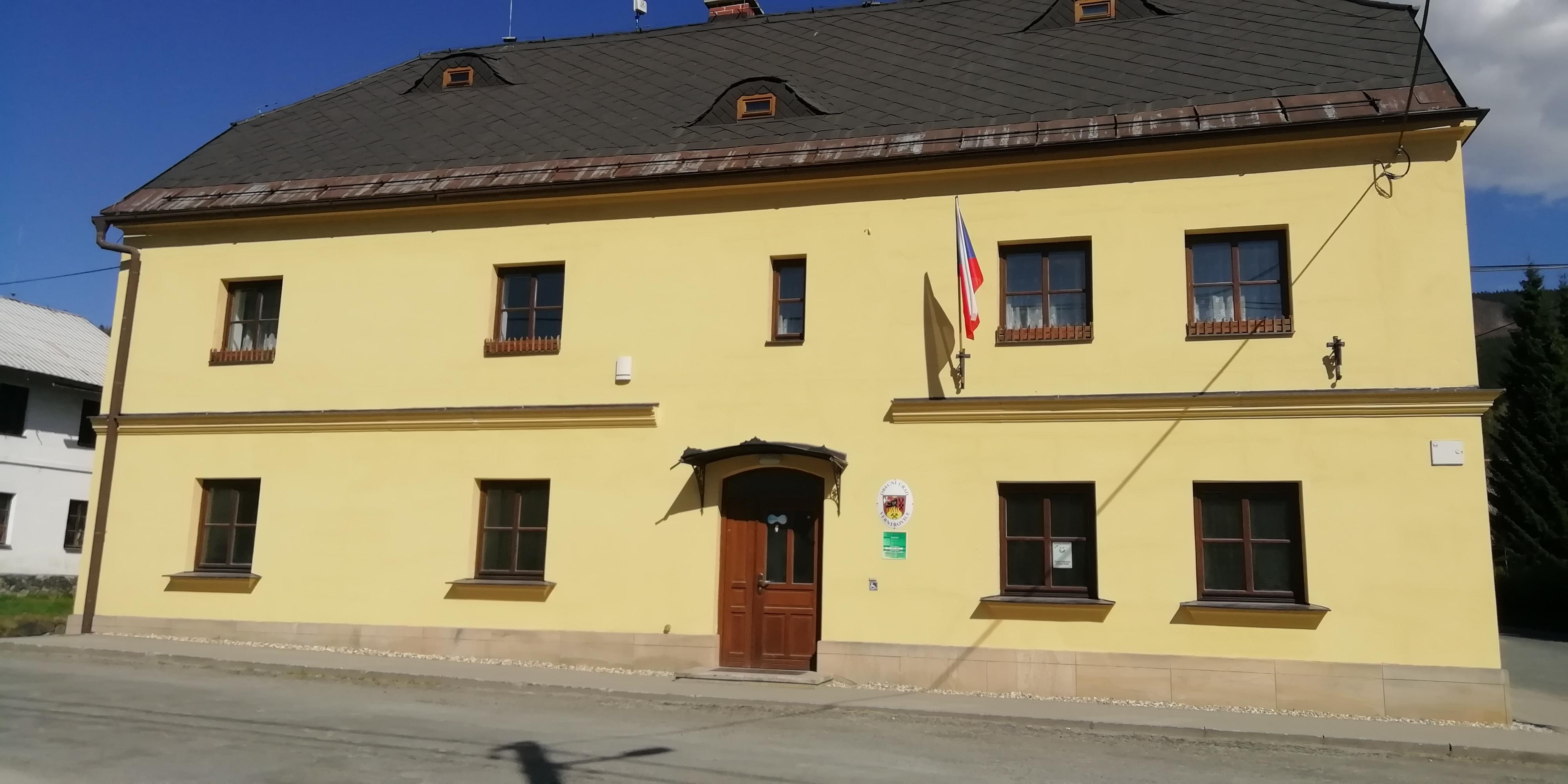Vernířovice - obecní úřad foto 2