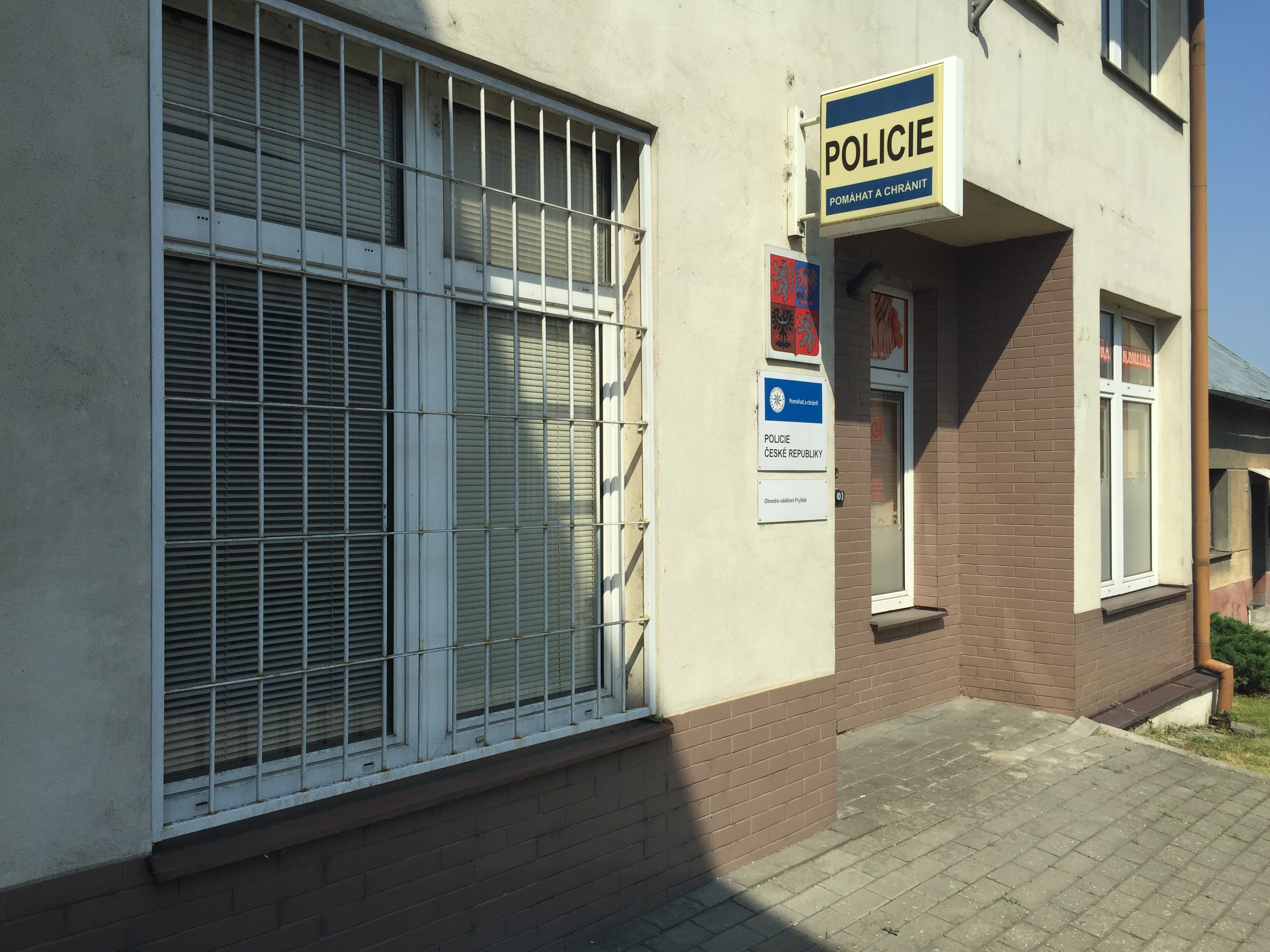 Policie ČR - Obvodní oddělení Fryšták foto 2