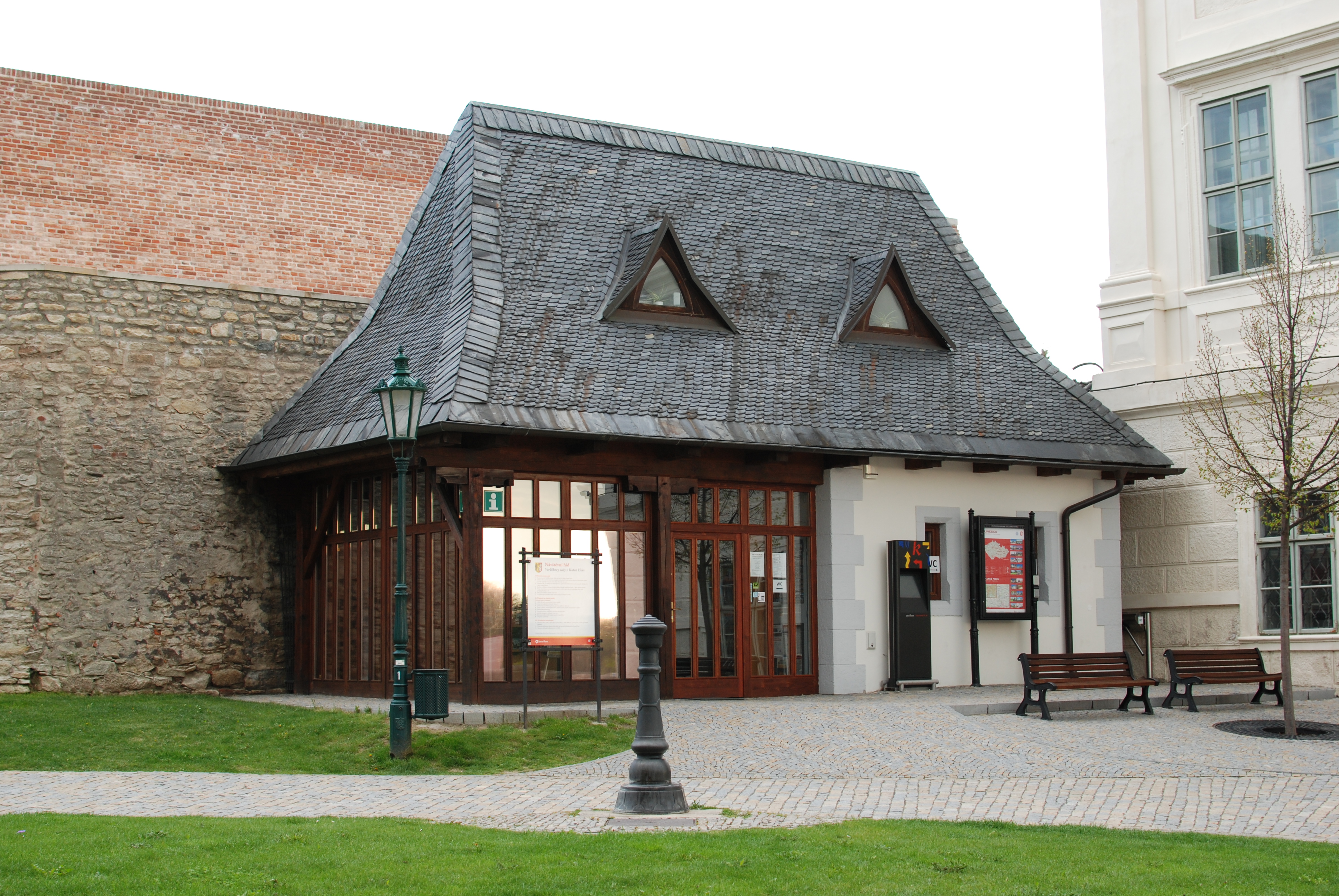 Infocentrum u chrámu svaté Barbory