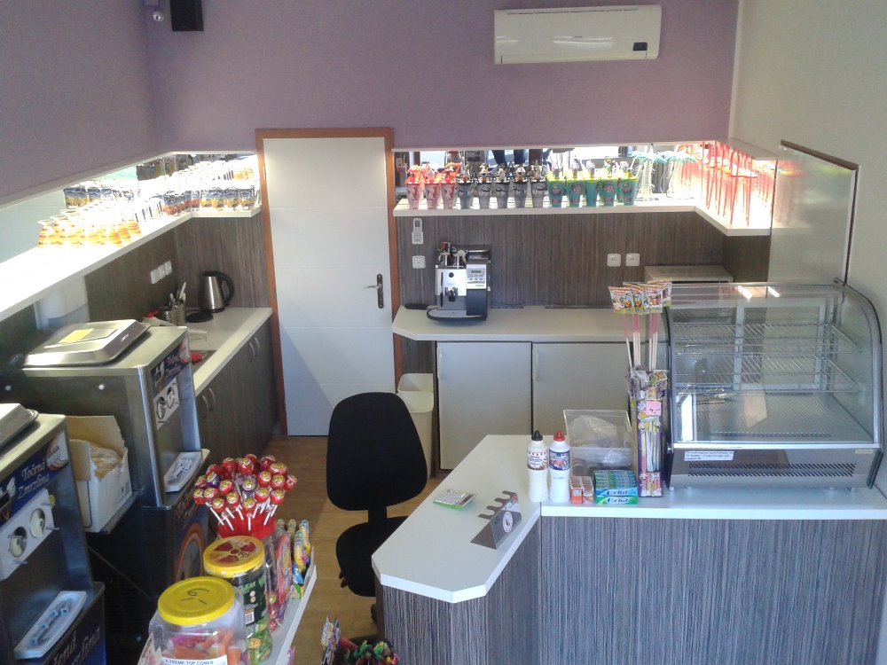 Cukrárna na náměstí foto 3