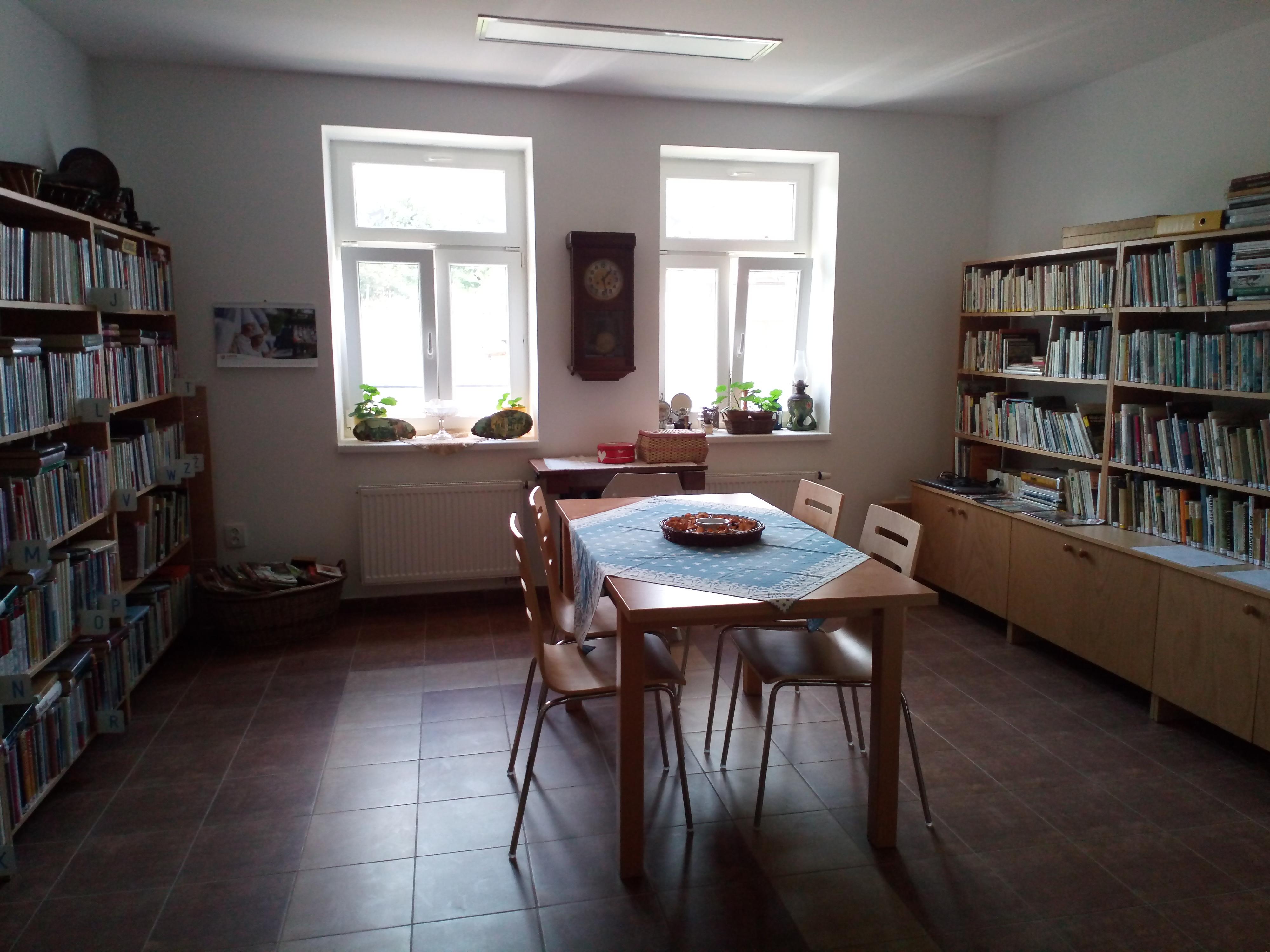 Místní knihovna Košíky foto 3