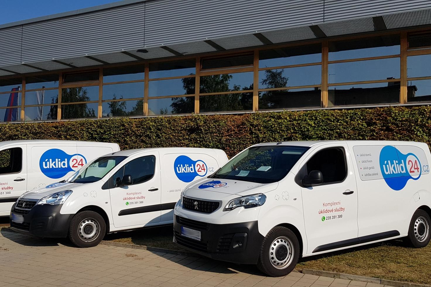 ÚKLID 24.cz - úklid bytových domů