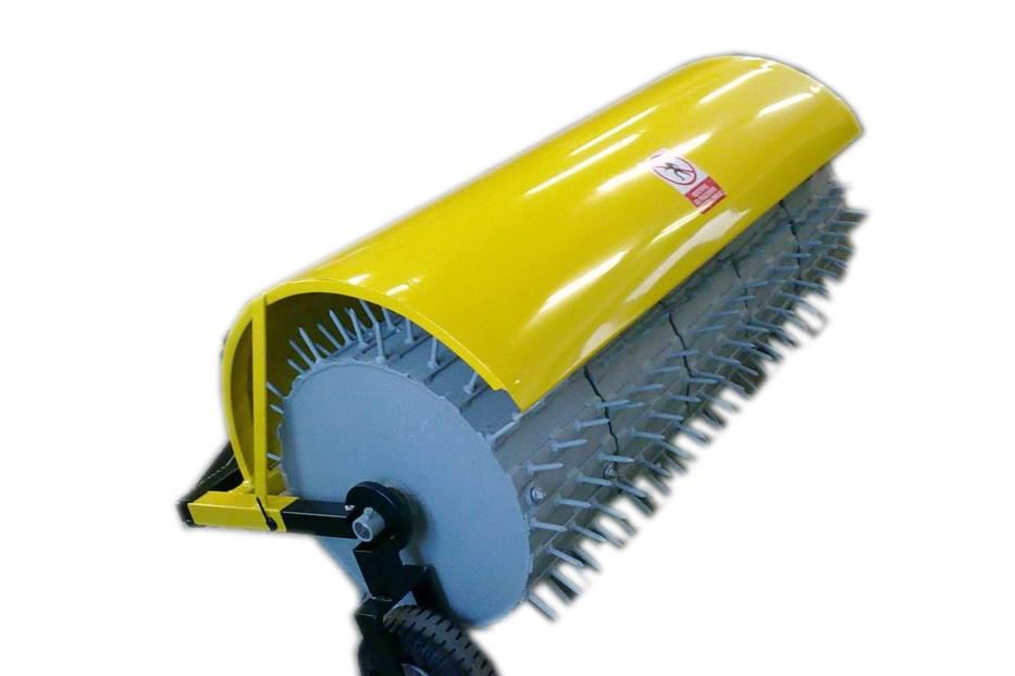 Provzdušňovací válec na travnaté plochy.