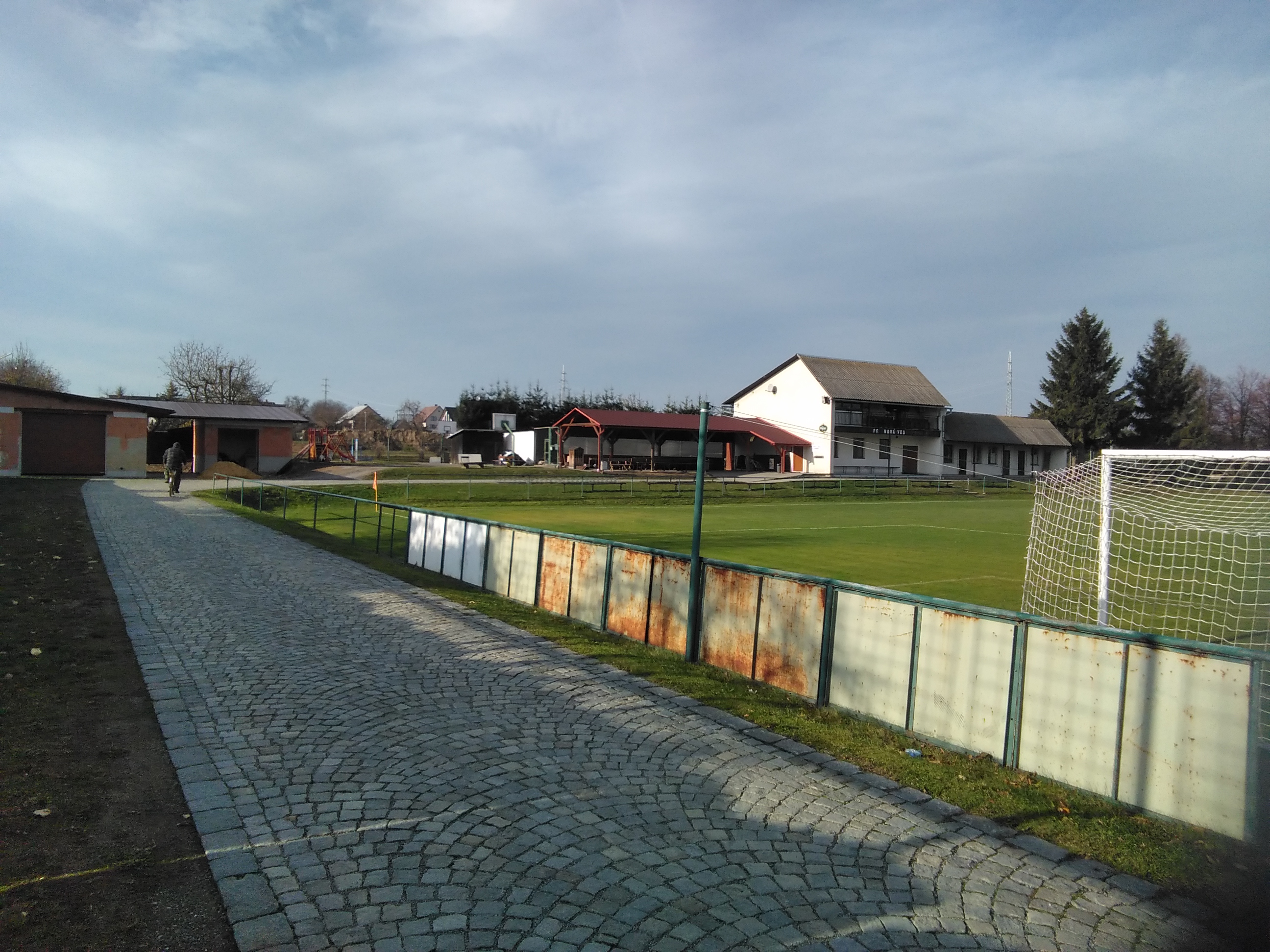 Občerstvení u kurtů foto 2