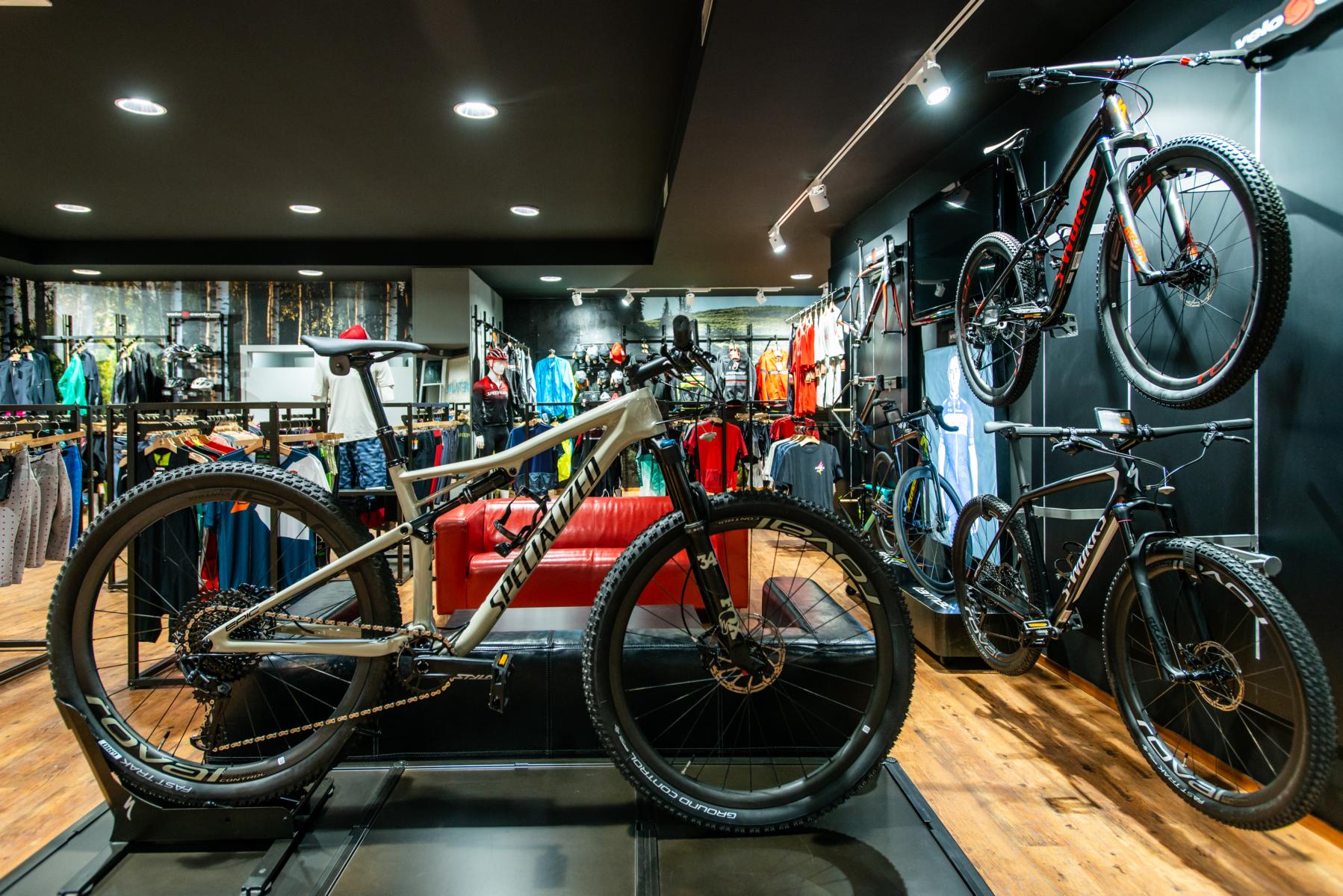 Specialized Concept Store - Velocentrum foto 4