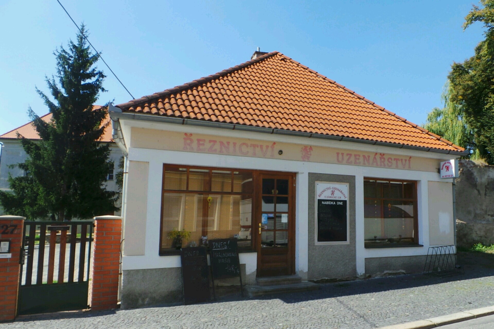 Řeznictví a uzenářství Jan Nesládek