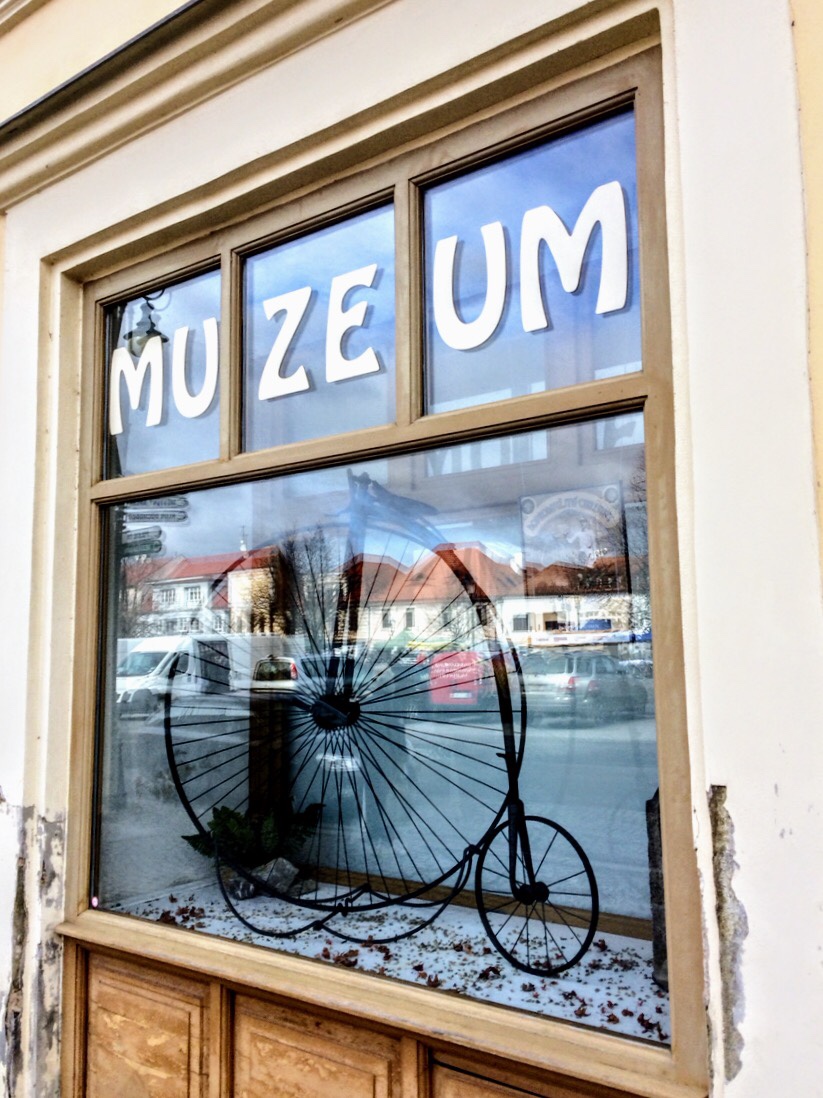 Knihovna Muzea Českého krasu foto 2