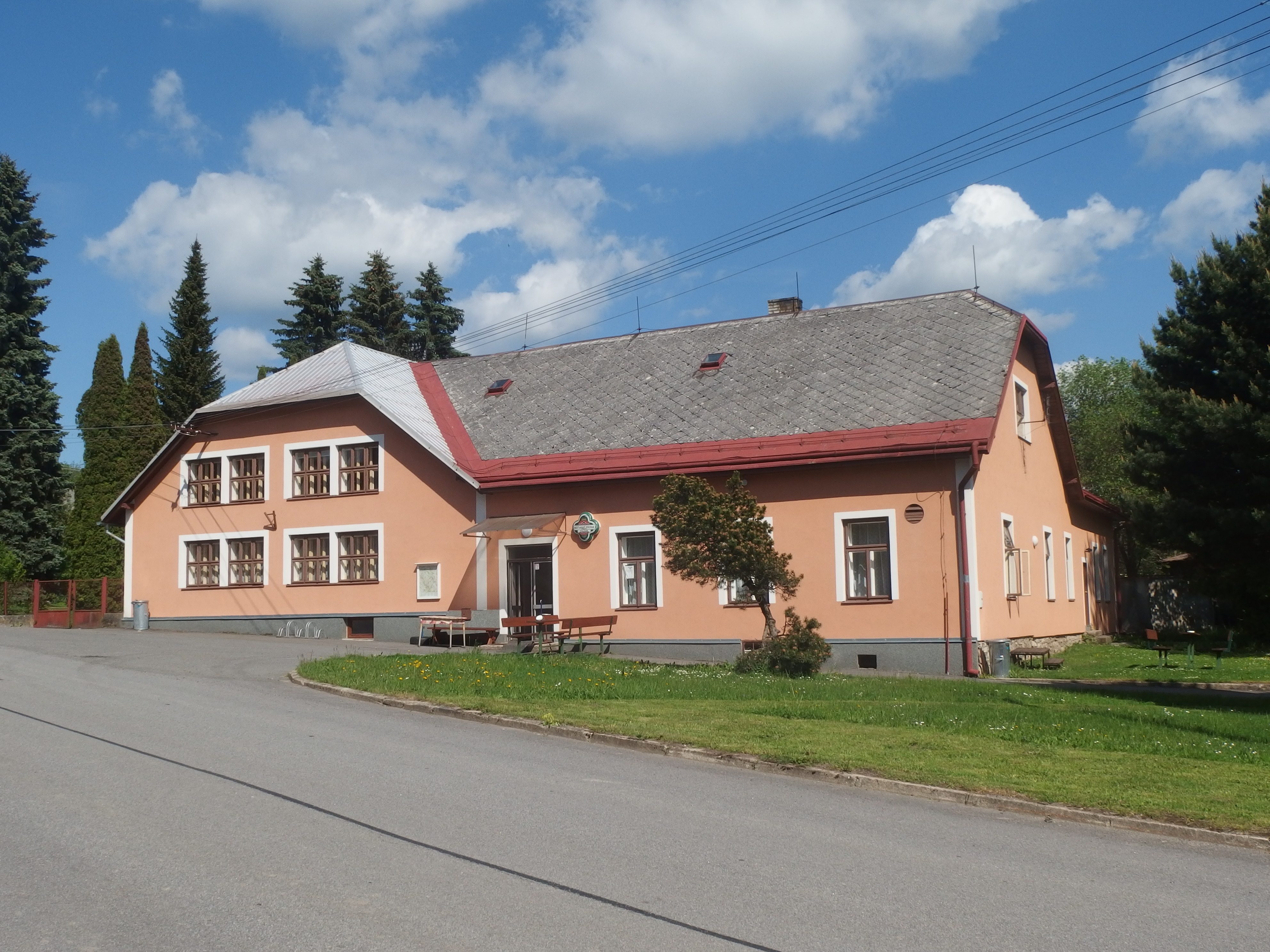 Restaurace Nedvězí 33