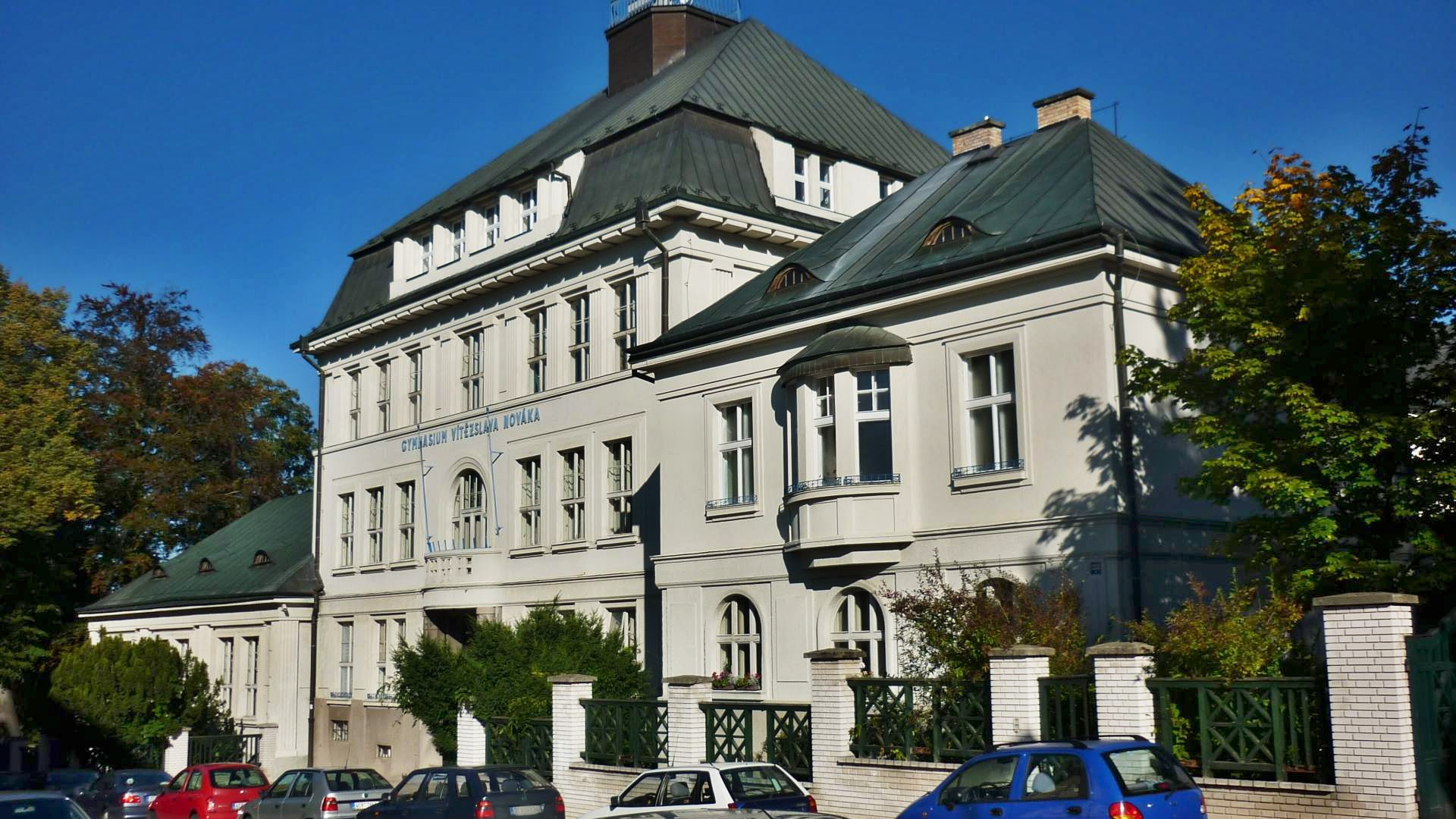 Gymnázium Vítězslava Nováka, Jindřichův Hradec foto 2