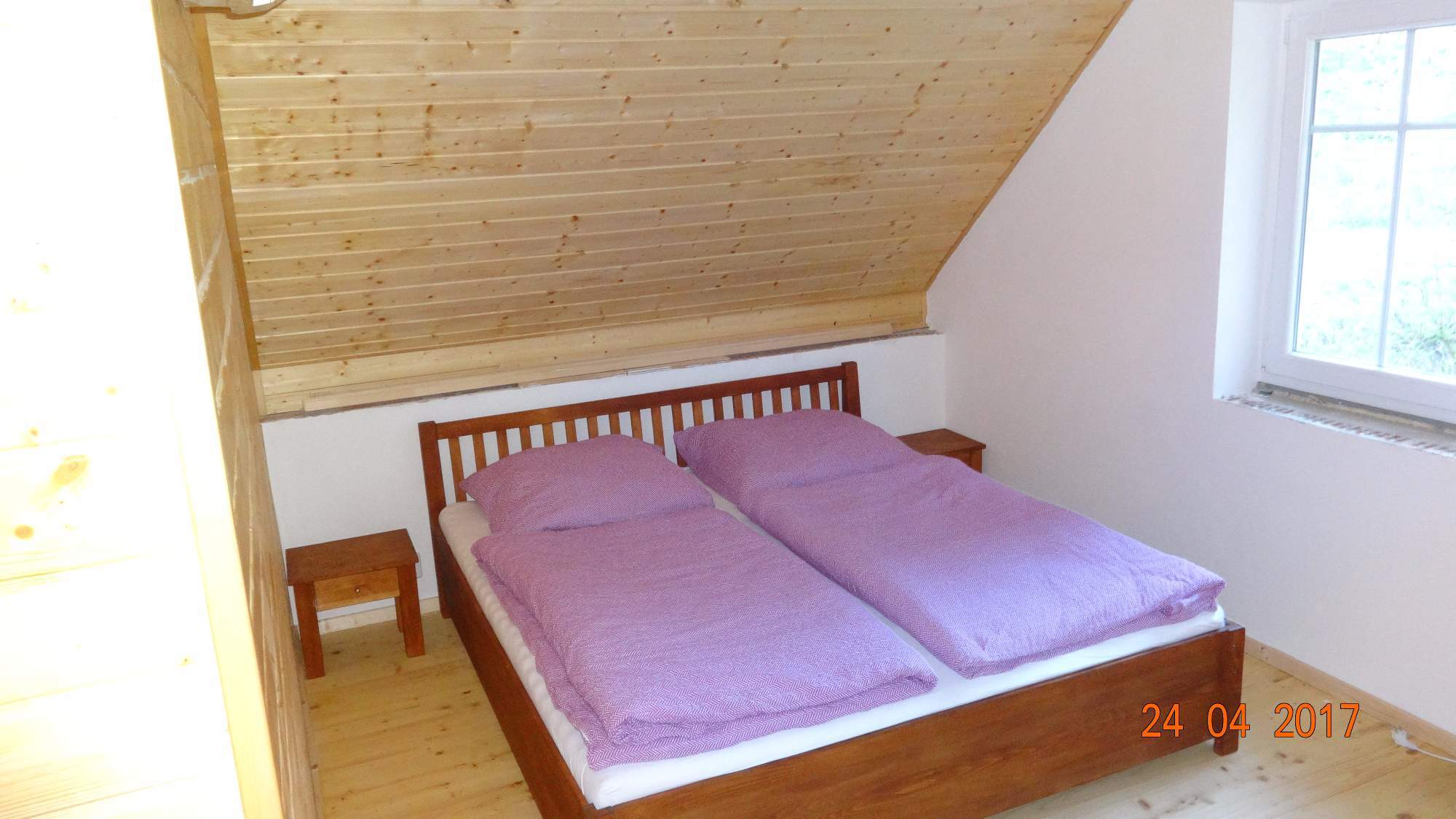 Chaloupka za potůčkem foto 2