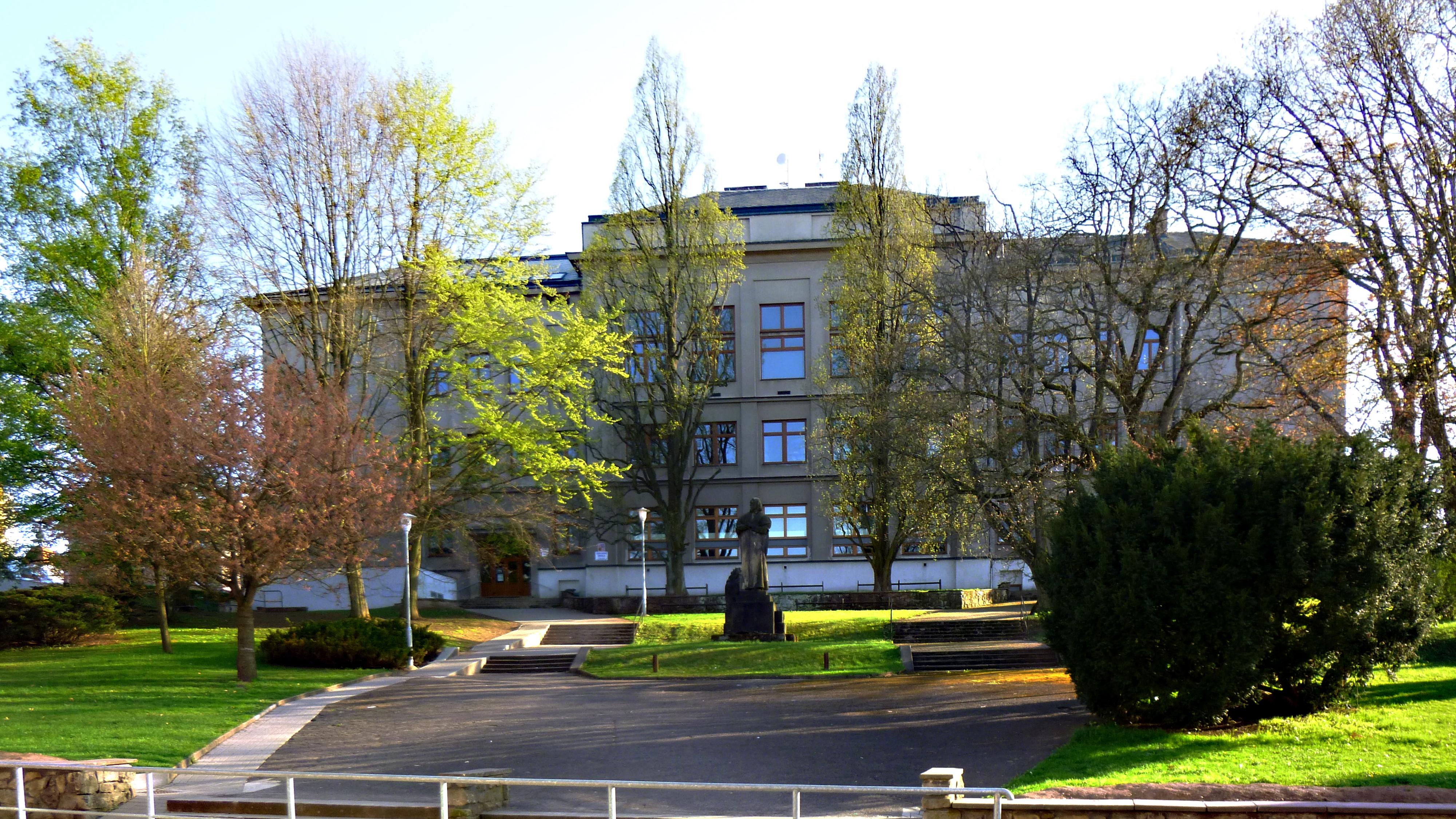 Základní škola Nová Paka, Komenského 555 foto 6