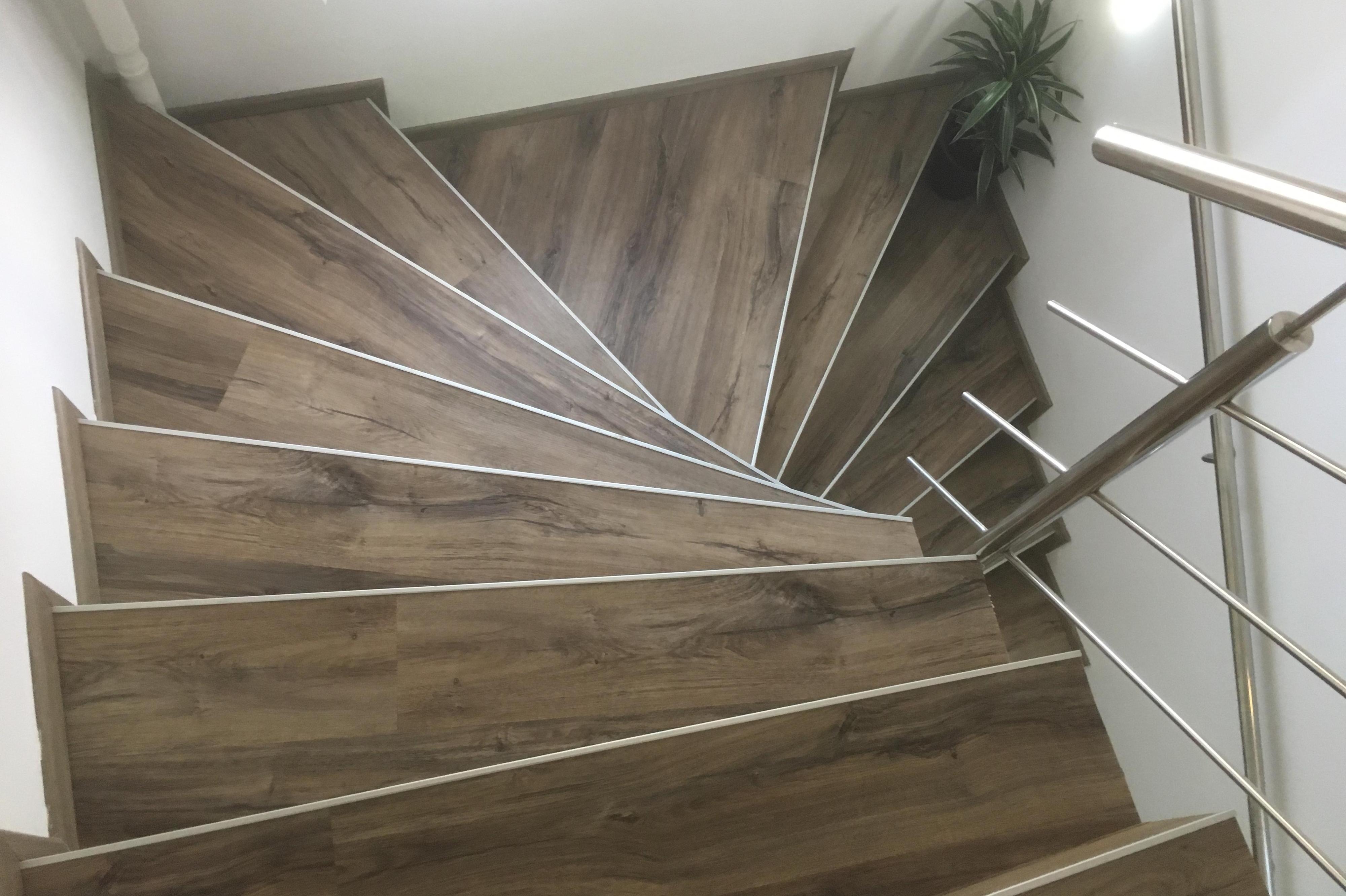 Podlahy Jakub Dohnal