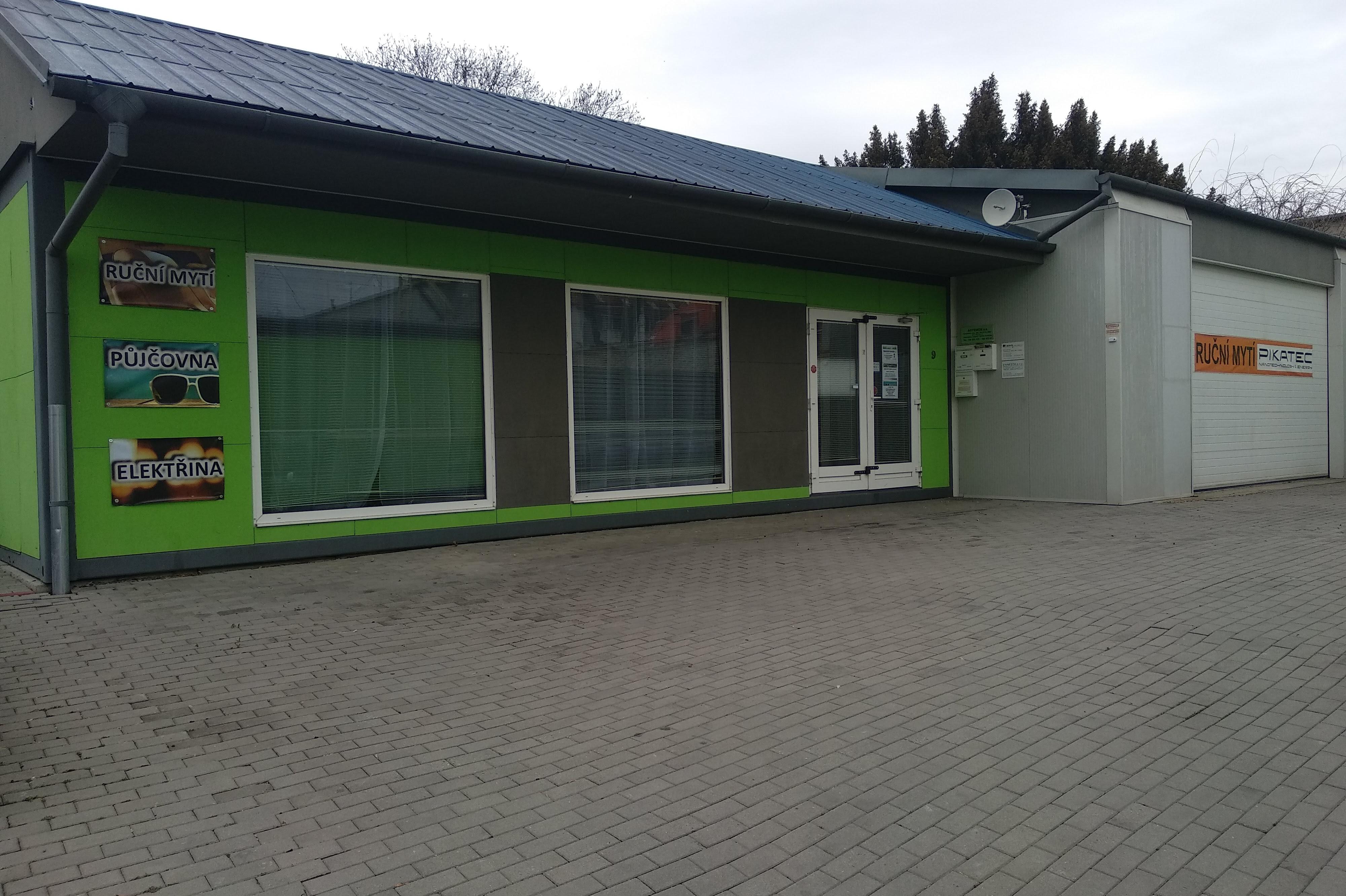 RUČNÍ MYTÍ VOZIDEL & PIKATEC