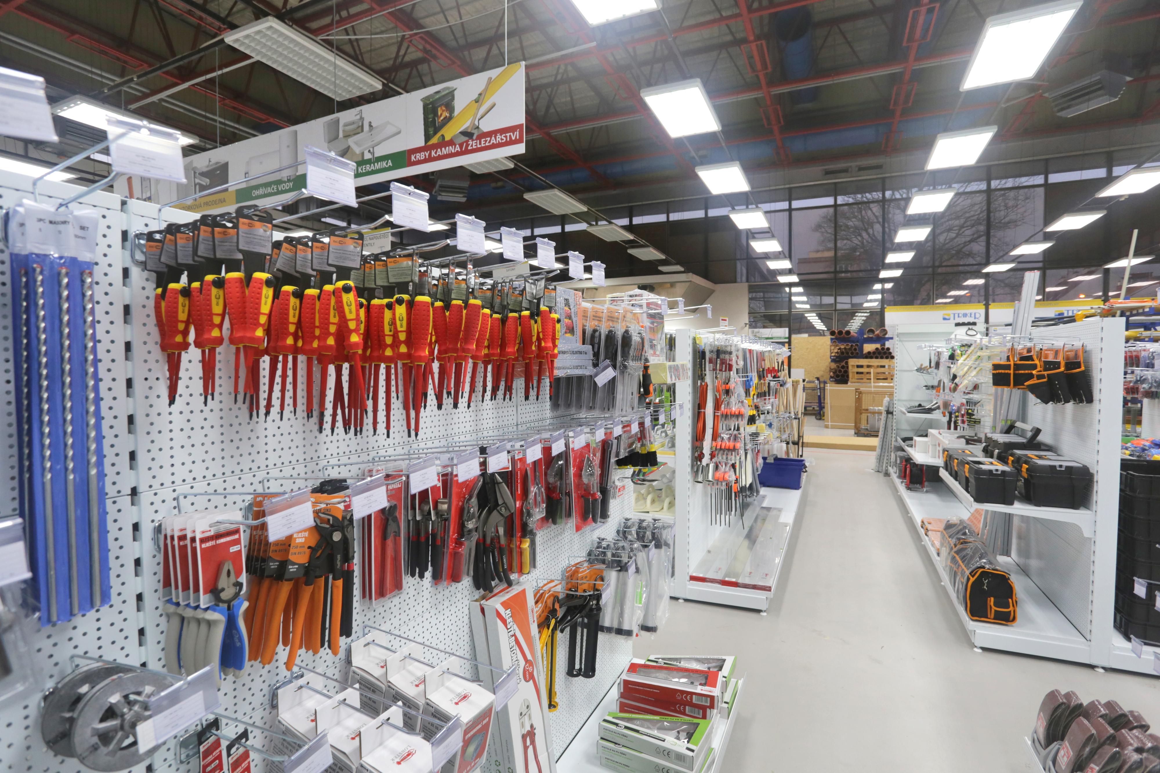 TRIKER - Instalatérské potřeby, koupelny, železářství foto 3