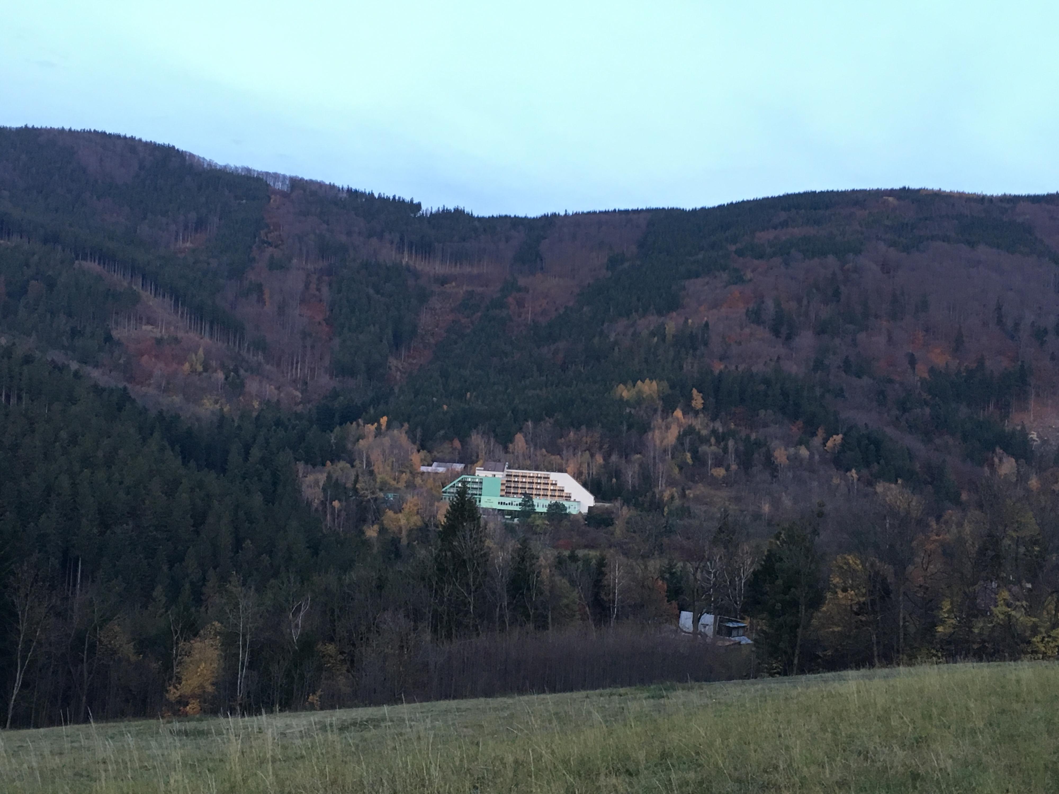 Ústřední kontrolní a zkušební ústav zemědělský foto 1